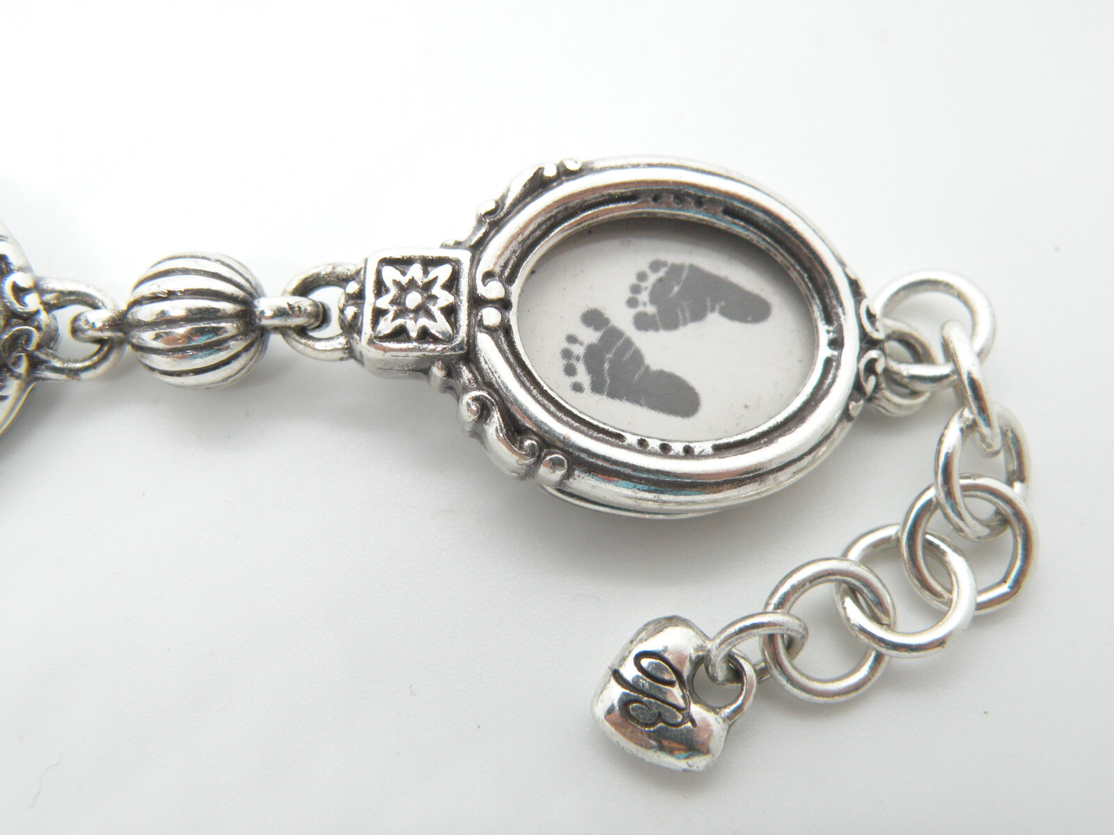 Brighton Signed Women Memory Lane Oval Photo Frame Silver Jewelry Bracelet 33b1