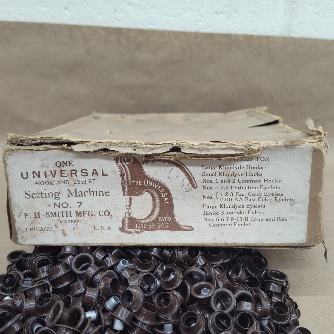 Smith Universal Hook & Eyelet Setting Machine No7 Hand Press Grommet Klondyke