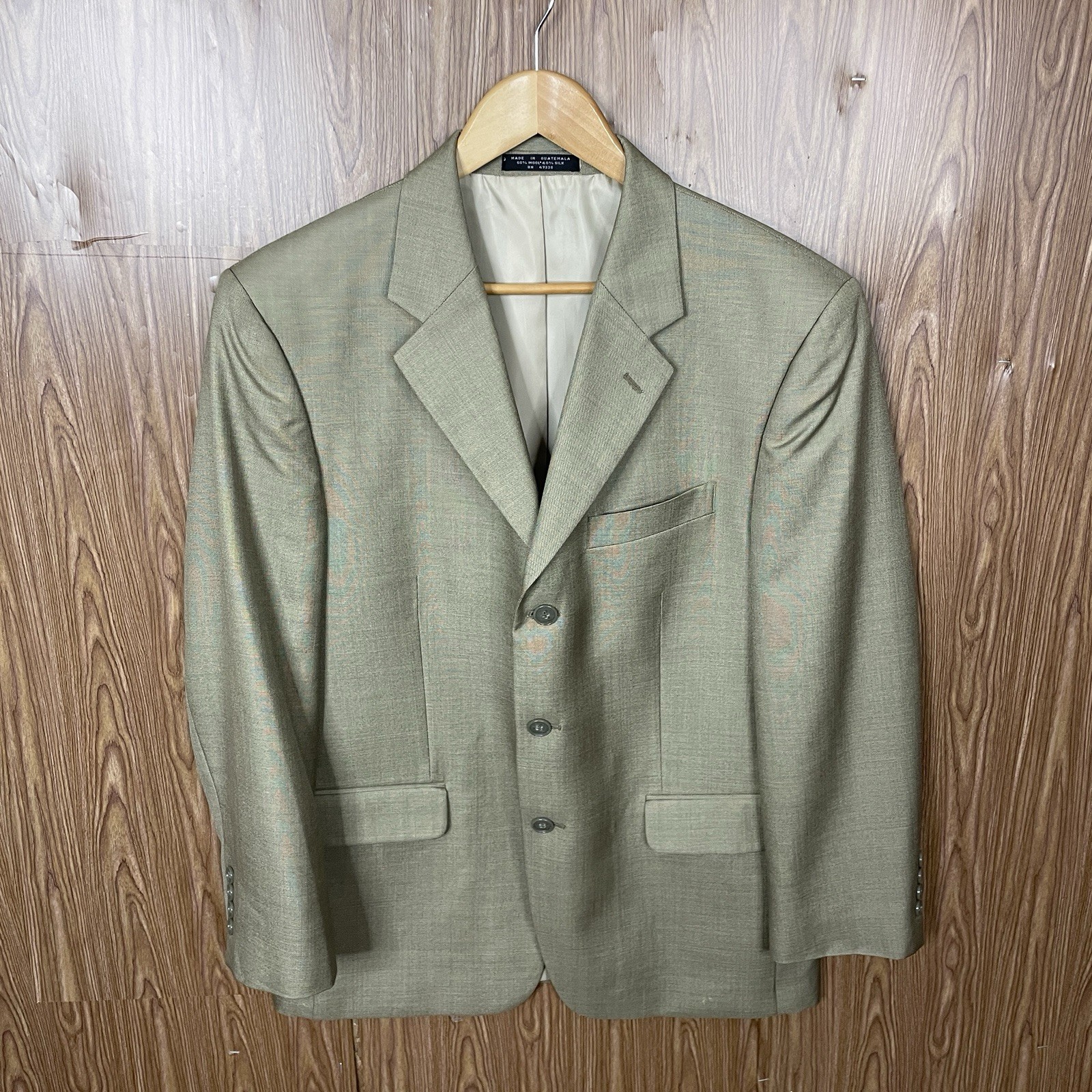 Jones New York 2 Piece Suit Mens 40S 32x30 Beige Solid Wool Silk Three Buttons