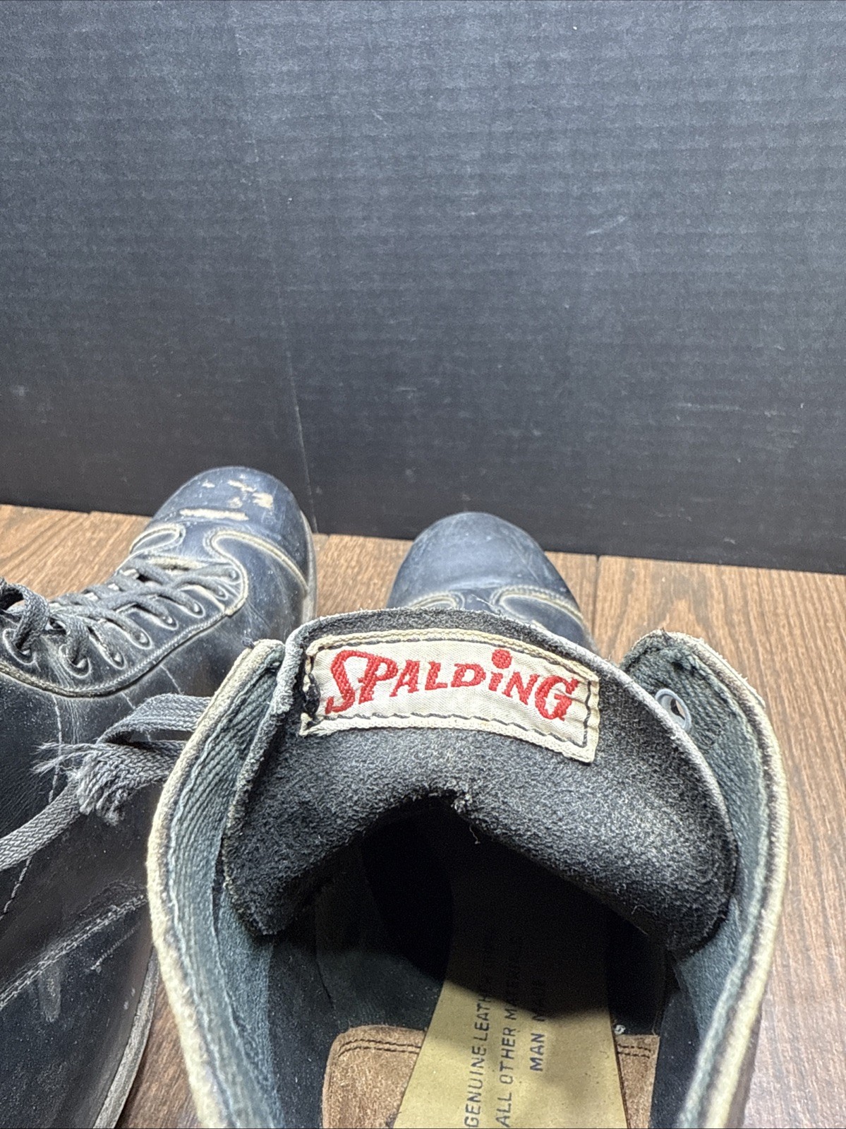 Vintage SPALDING LEATHER 1940s D Spot Bilt Black Football Shoes leather Cleats