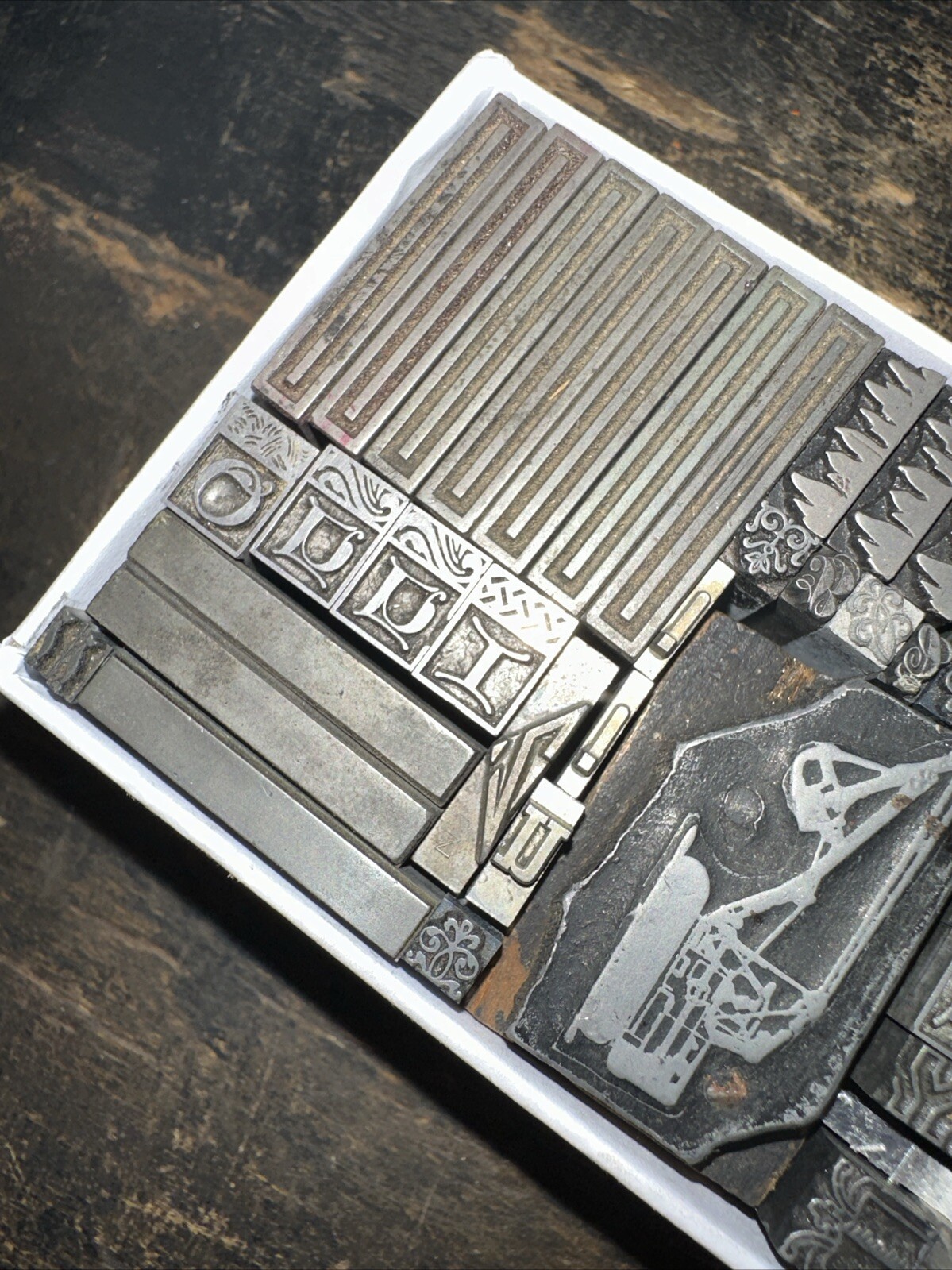 Printing Blocks “ Lead Ornamental Borders Dingbats” Nice Variety Beautiful! C7