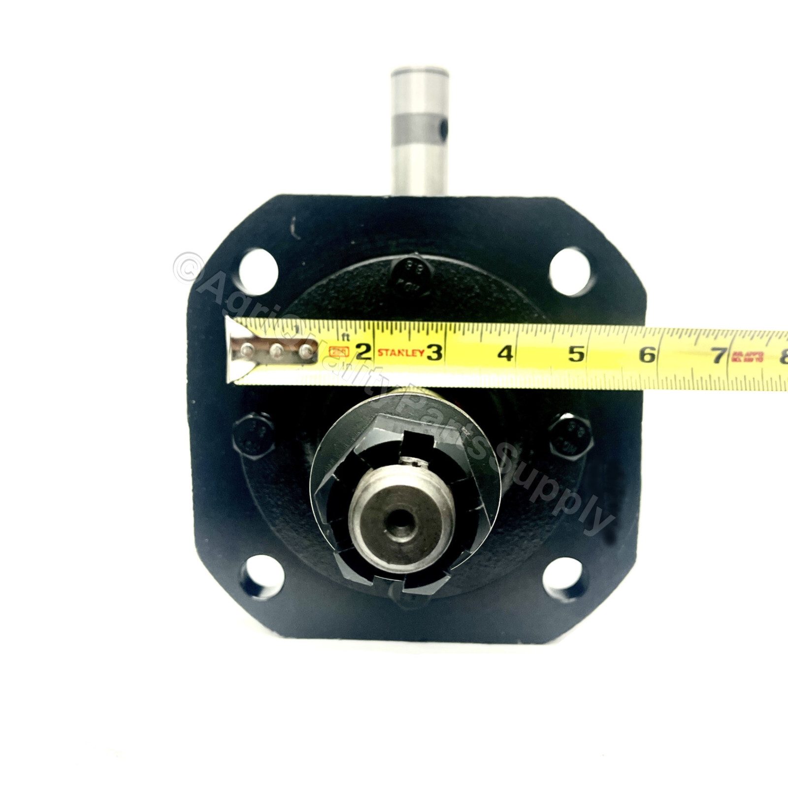 250045 RC-30 Gearbox 1-3/8" Smooth input, 12 Spline output with 1:1.93 Ratio