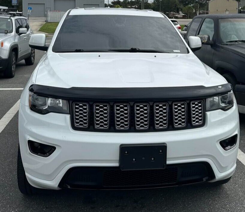 BugFlector Hood Protector Bug Shield Deflector for 2011-2022 Jeep Grand Cherokee