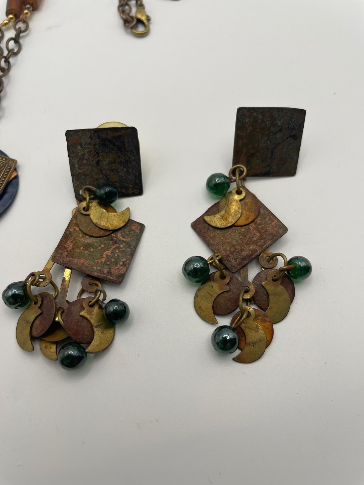 Vintage Brass Wearable Jewelry Lot 17 Pc Mixed Metals Brass tone Copper tone 1lb