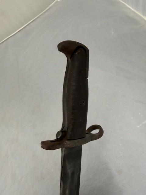 WW2 Original AFH U.S. Flaming Bomb 1943 M1 GARAND 10” BAYONET and SCABBARD