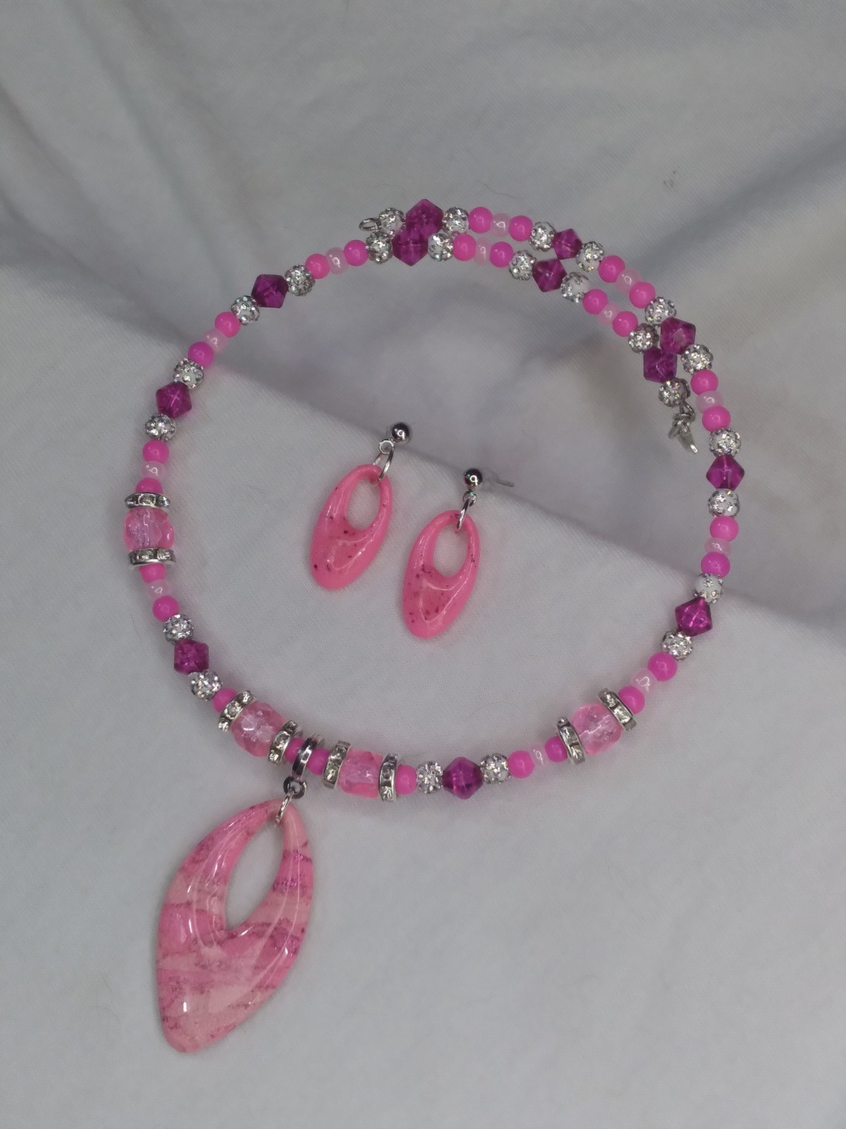 Handcrafted Beaded Pink Polymer Clay Pendant Memory Wire Choker Earring Set
