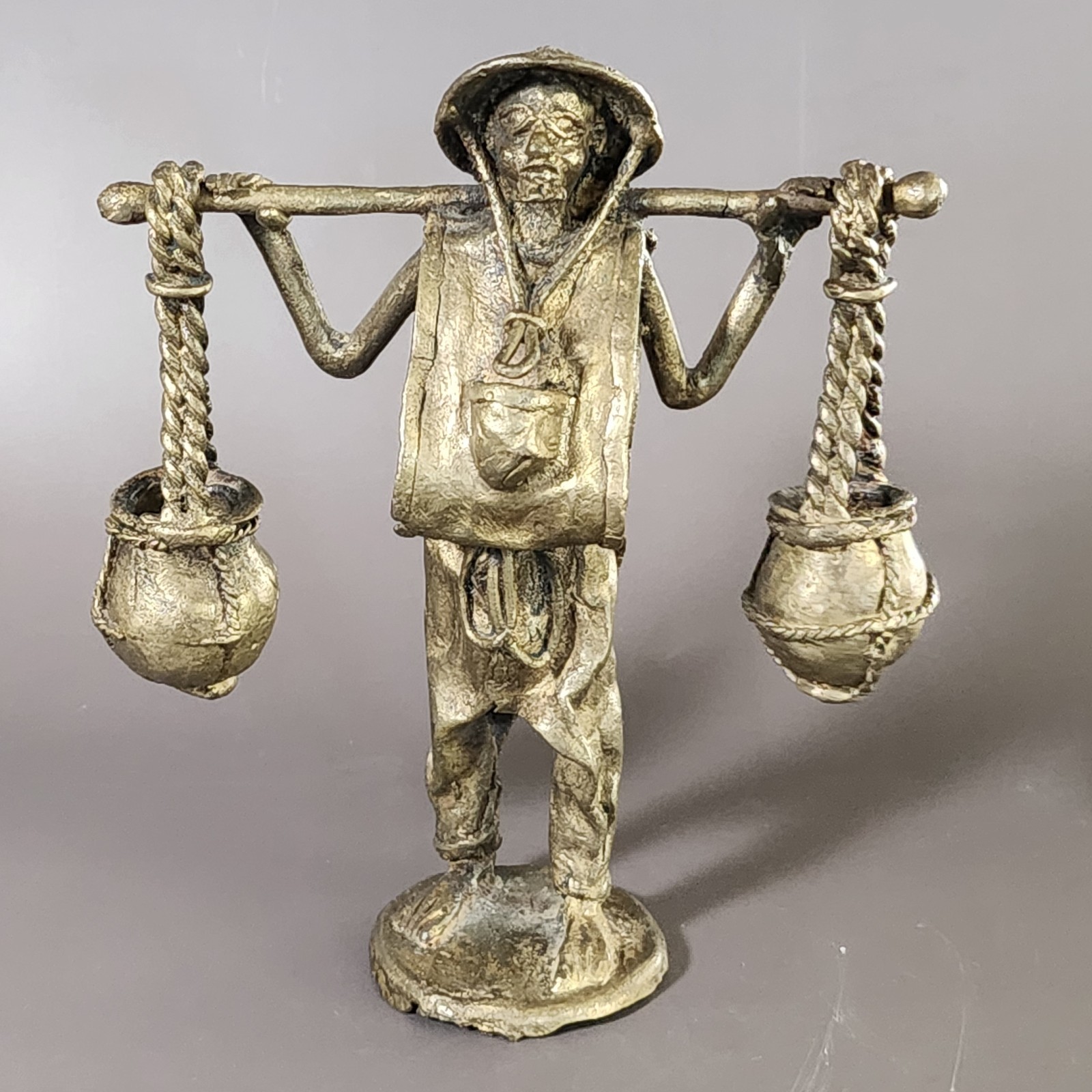 Vintage African Bronze Farmer Figurine – Lost Wax Cast Sculpture Tribal Art