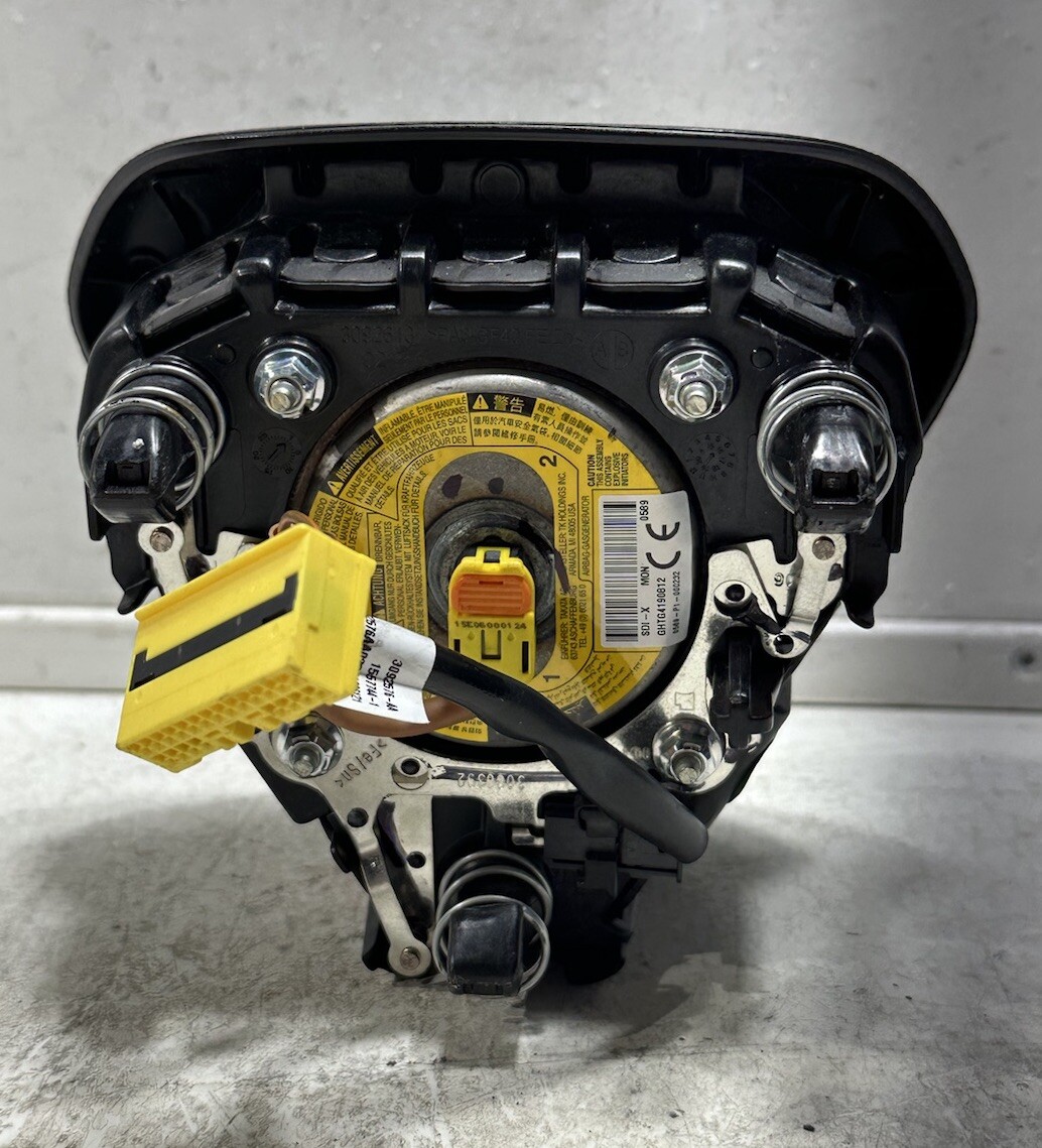 2016 -2019 Chevy Cruze Steering Wheel Airbag OEM Black 1 Pin & LEFT DRIVER KNEE