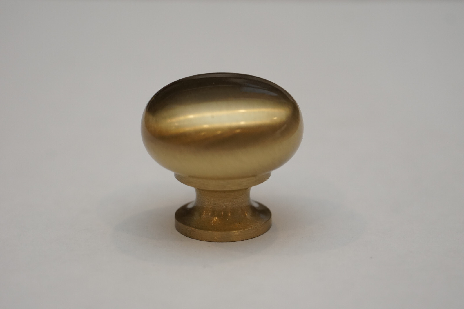 25 brushed gold finish cabinet knob Solid brass BB1010 SB  1.125 in. (Box of 25)