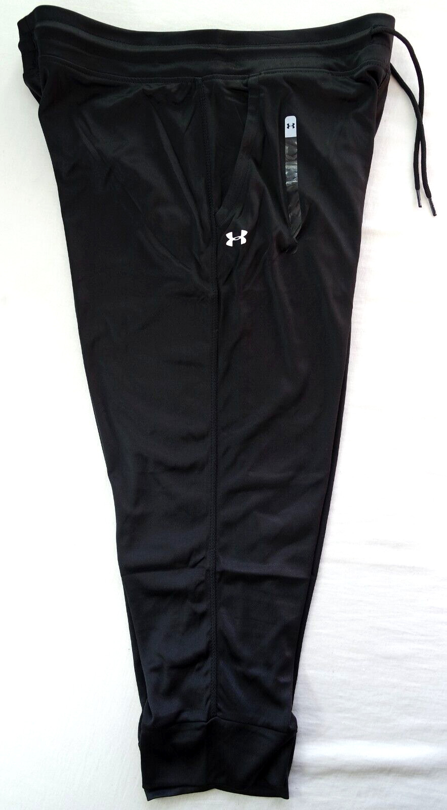 Under Armour Women's Tech Capris 3/4 Pants Large Black Athletic New MSRP$40