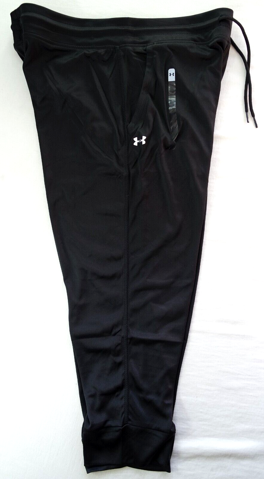 Under Armour Women's Tech Capris 3/4 Pants Large Black Athletic New MSRP$40