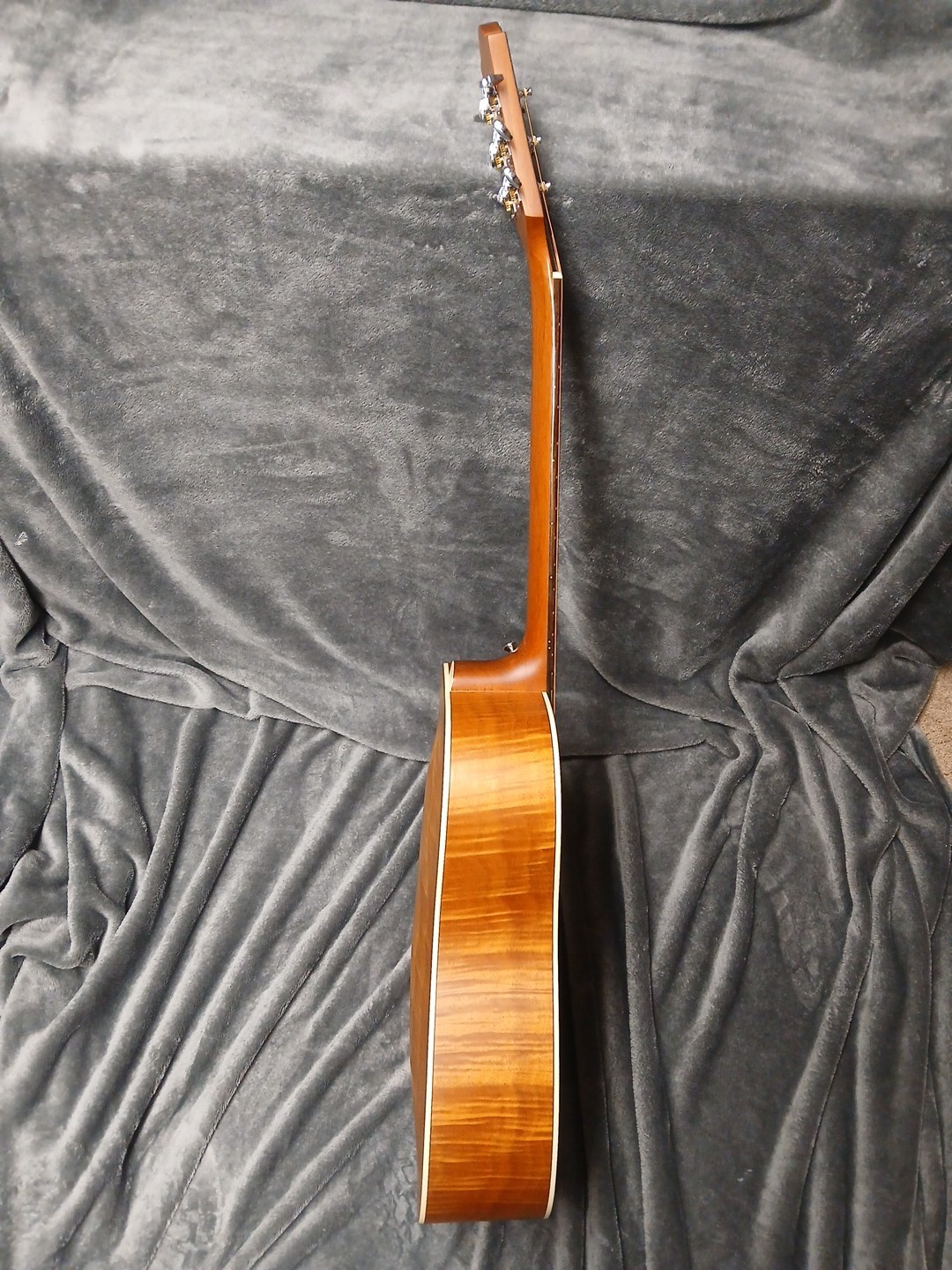 Guild D-240E Limited Acoustic Electric Guitar Project