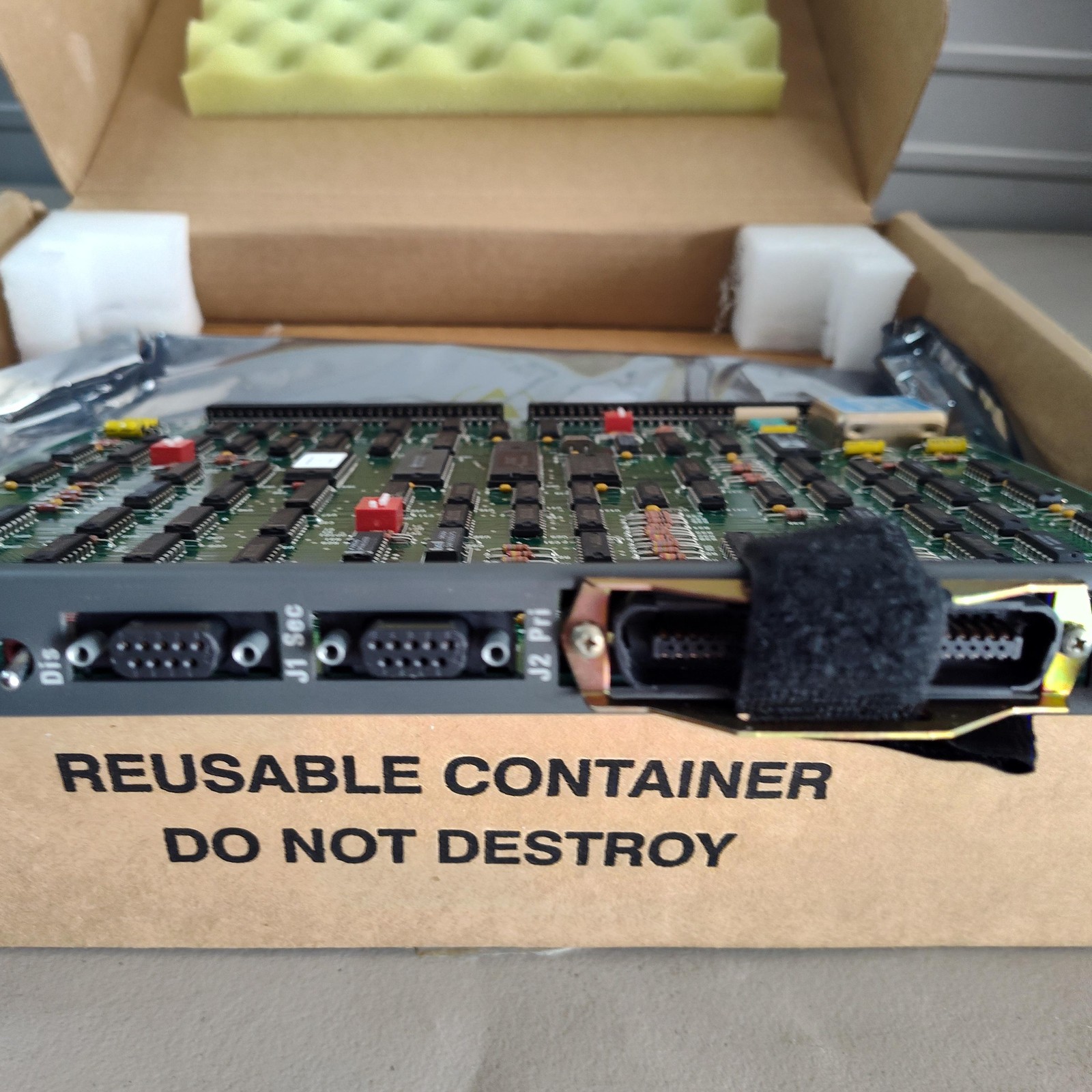 Northern Telecom NTRB53AA Clock Controller Pack NNTM18324FD08 Rack Mount Module