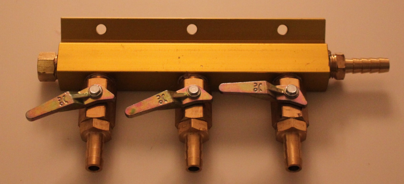 Taprite 43-0145-00 Kegerator Premium Triple Faucet Dispenser Kit ( D4743TTKSS )