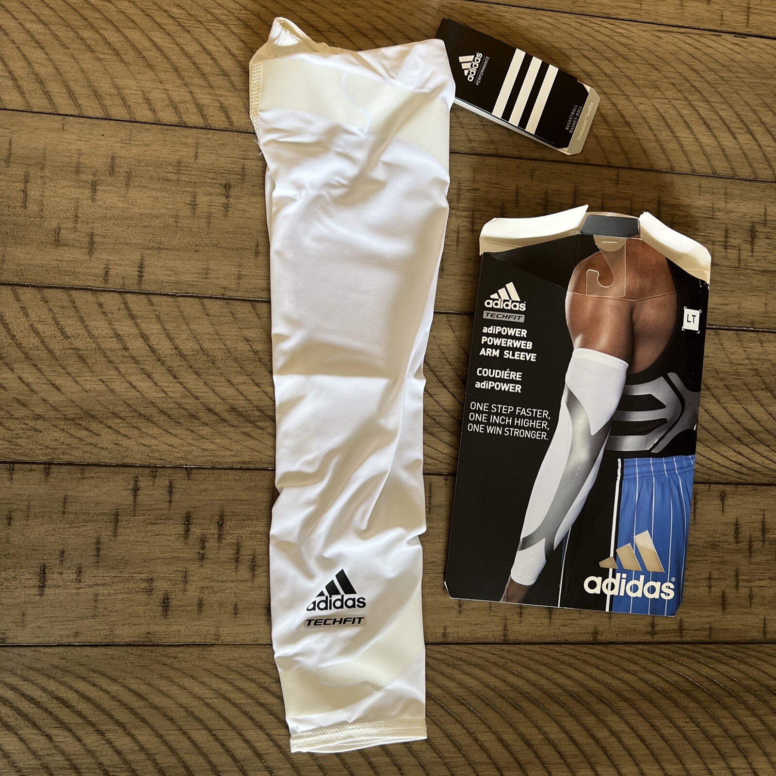 NWT adidas TECHFIT Arm Sleeve LT