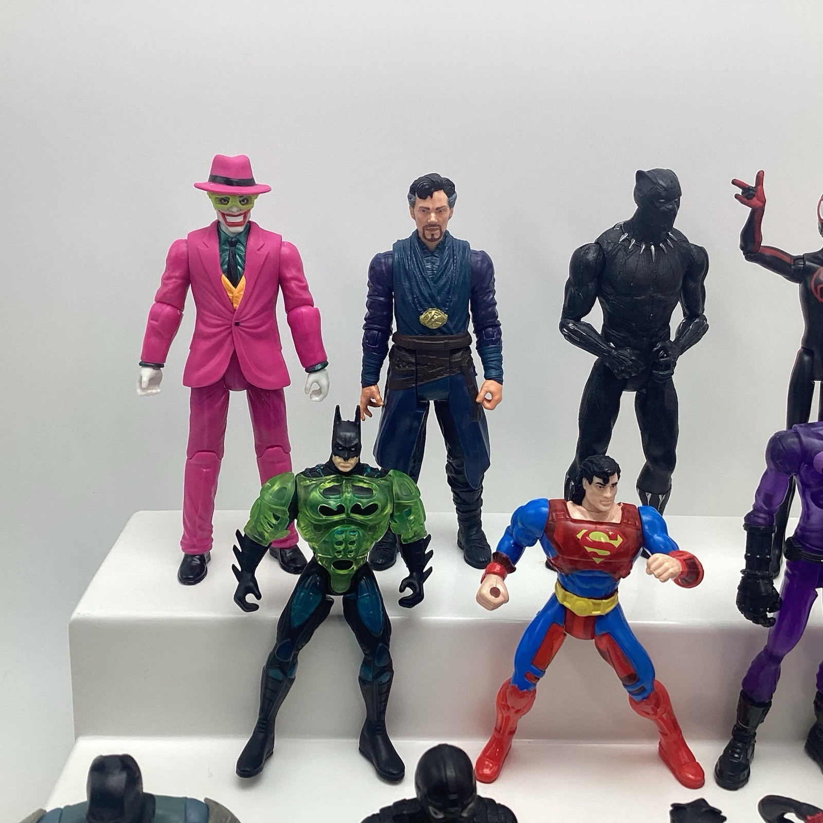 Marvel Super Heroes Figures Lot Kenner Robin Batman Spider-Man Dr Strange Sersi