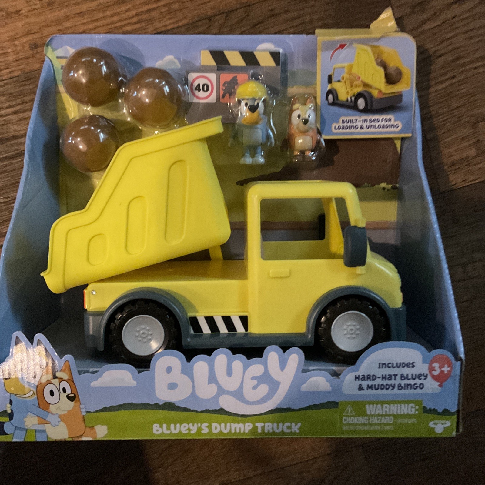 Bluey’s Dump Truck Built In Bed For Loading & Unloading