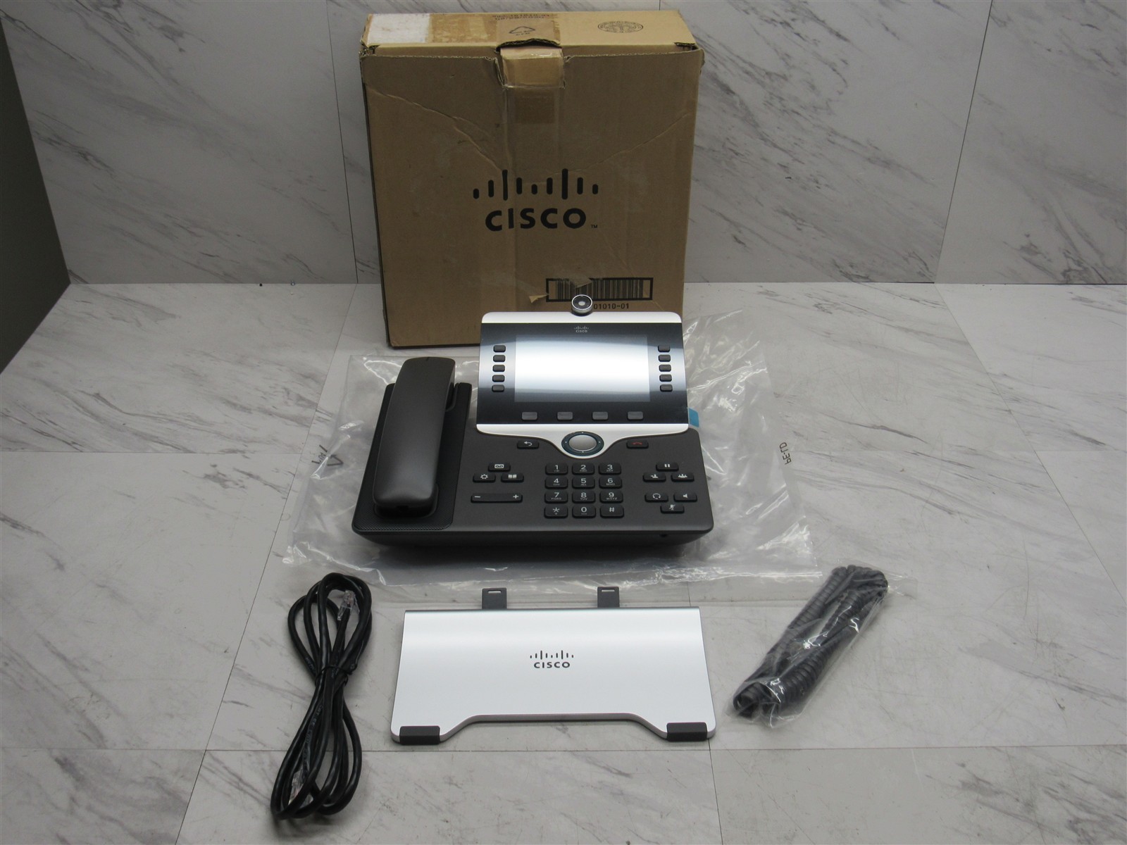 NEW Cisco CP-8845 5-Line VoIP IP Video Business Office Phone w/ Camera