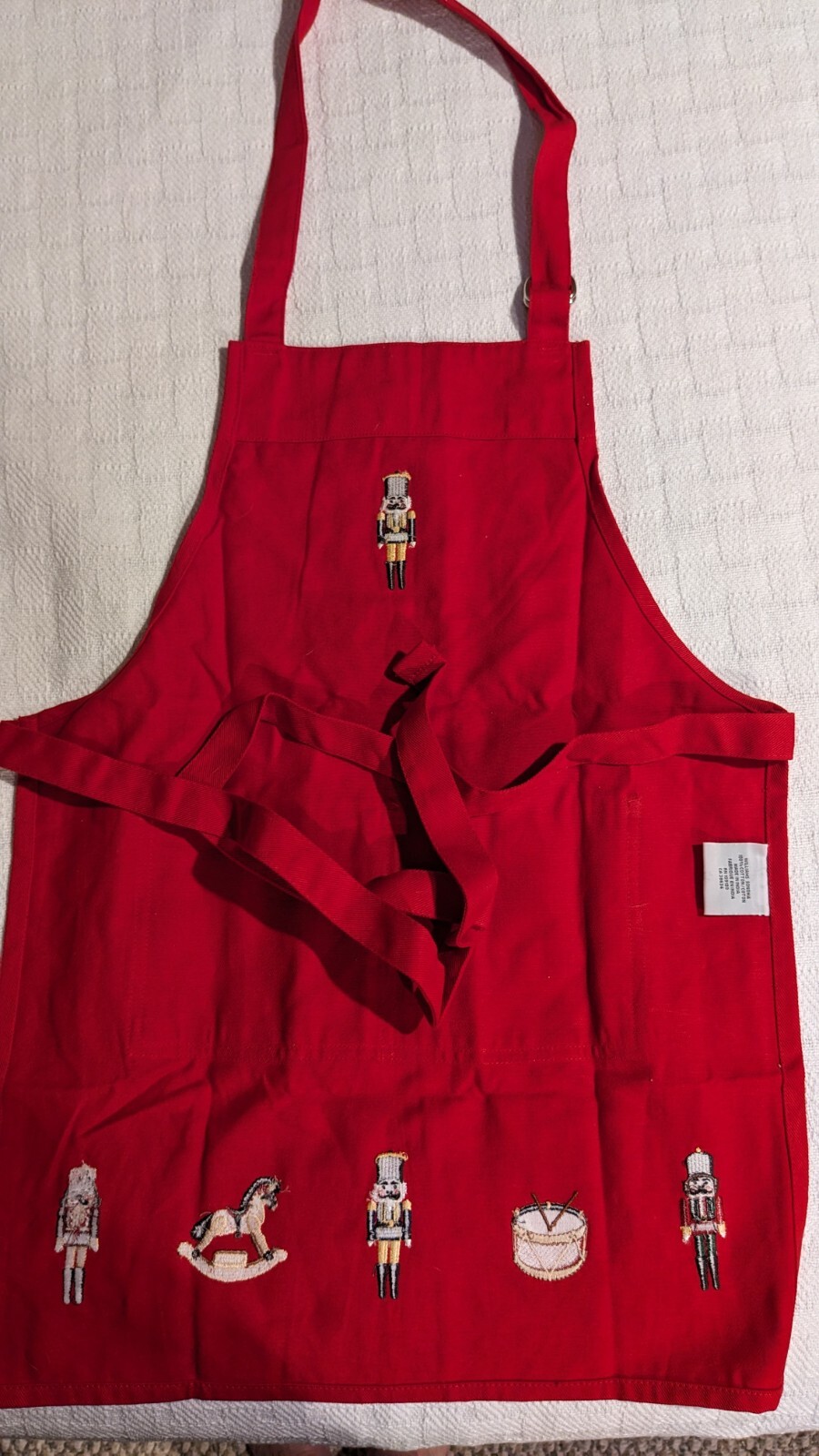 William Sonoma New Child's Christmas Red Apron Waist Tie Neck D Ring 24" x 18"