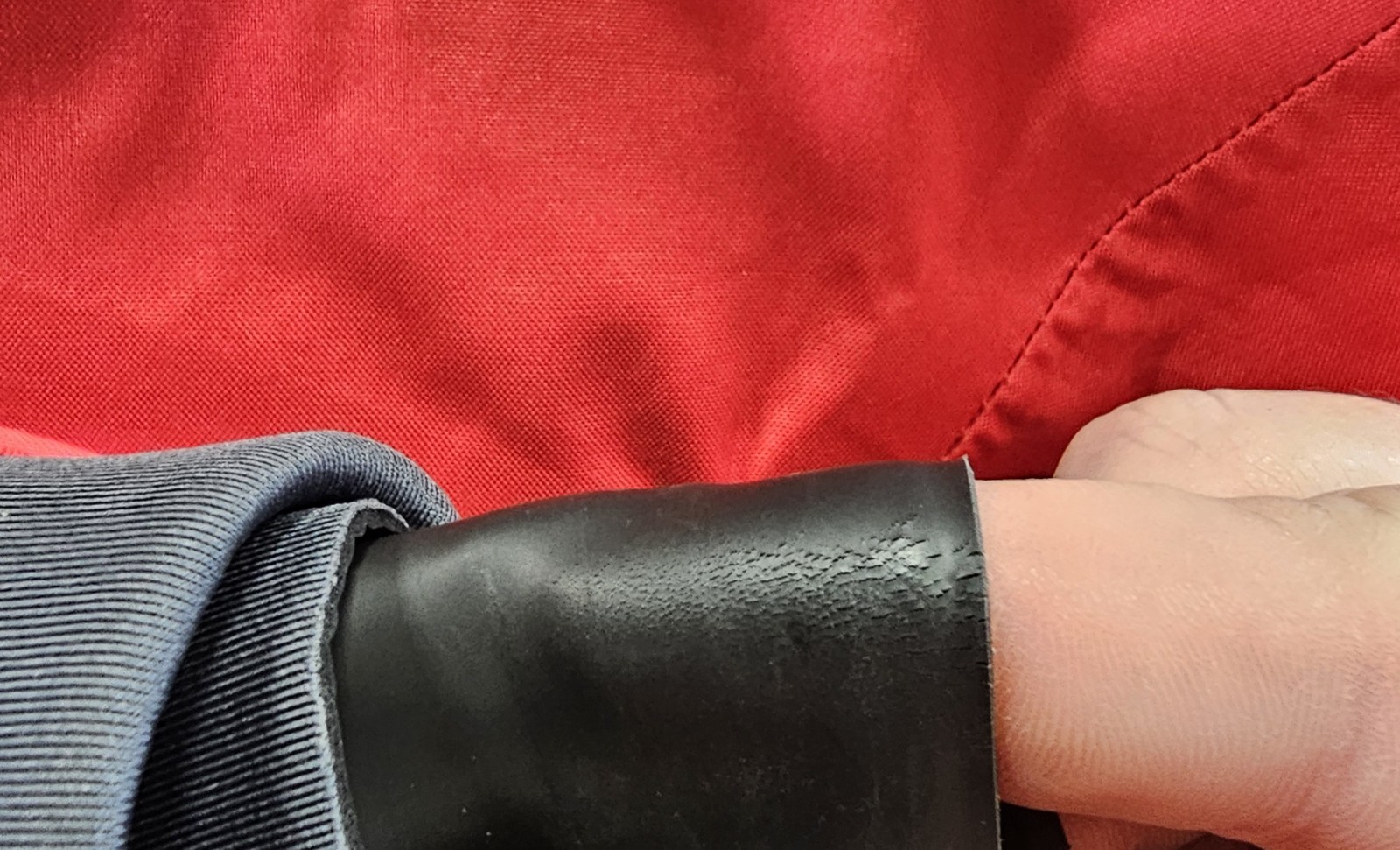 RED NRS FLUX ECLIPSE FOUR LAYER DRY TOP, SIZE XXL, BELT, FREE SHIPPING