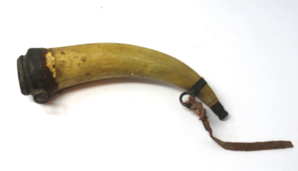 Antique Firearm Black Powder Horn Medal Cap with Crest Metal Muzzle Loader Rare