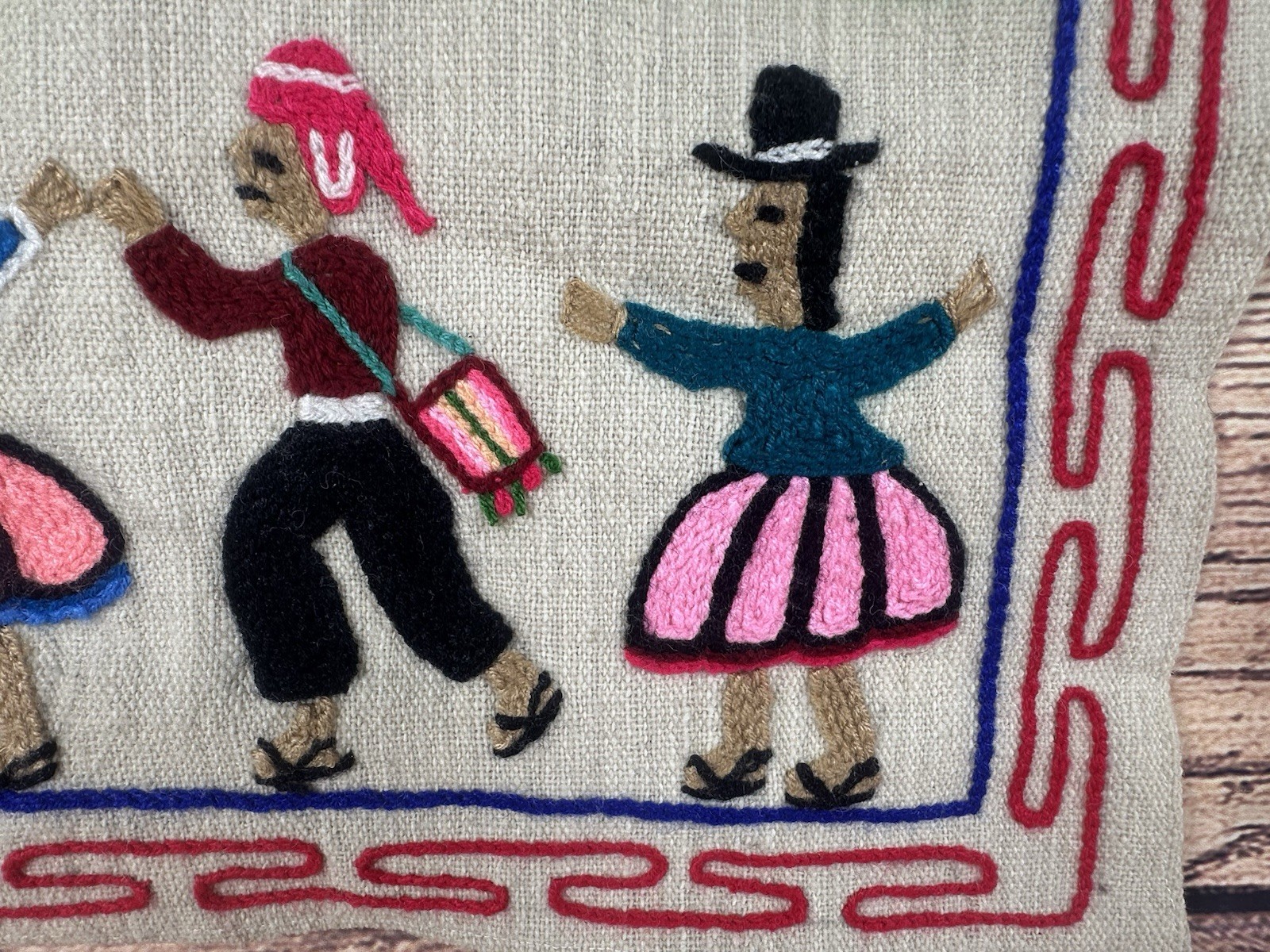 Vintage Peruvian Alpaca Handmade Hanging Tapestry Textile Embroidery Nativity