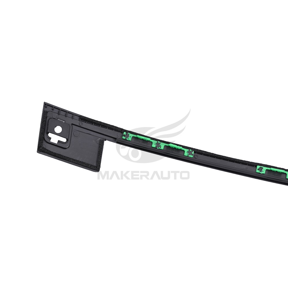 For 2007-2011 Honda CR-V Passenger RH Side Front Windshield Trim 73152-SXS-A01