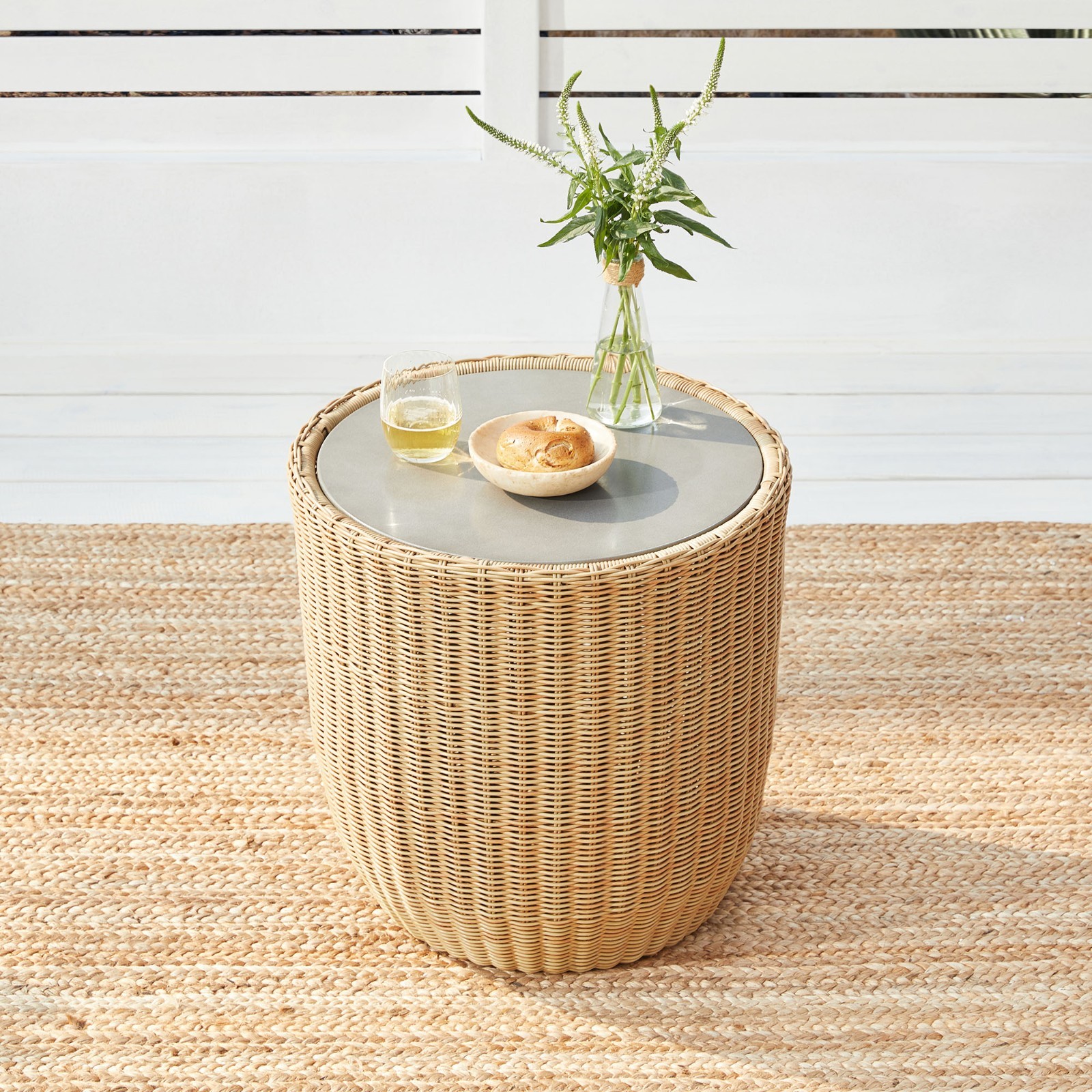 CHITA Patio Wicker 360° Swivel Chairs w/ Removable Cushion Backyard Rattan Chair