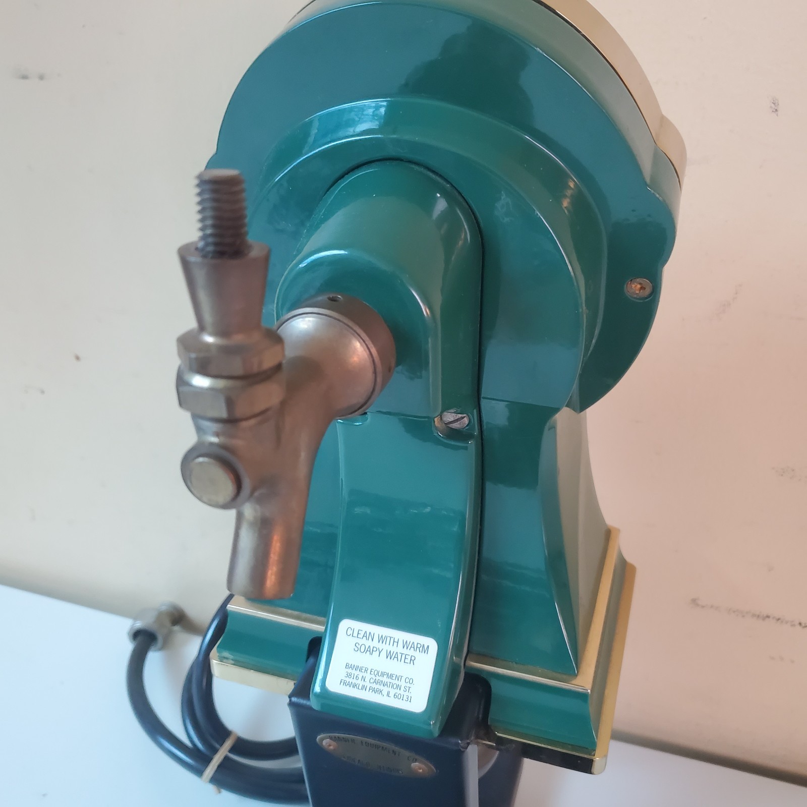 Murphy’s Irish Amber Draft Tower Brass Beer Tap Handle Faucet Line Mounting Rig