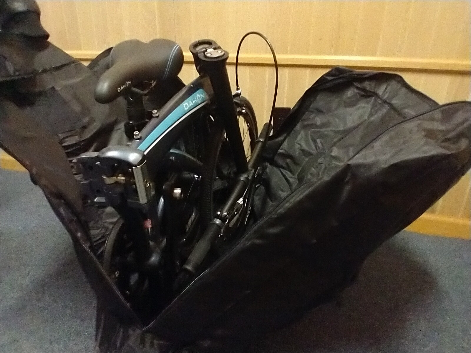 Folding Bicycle Carry Bag Travel Storage Pack-will fit Dahon Tern Brompton bikes