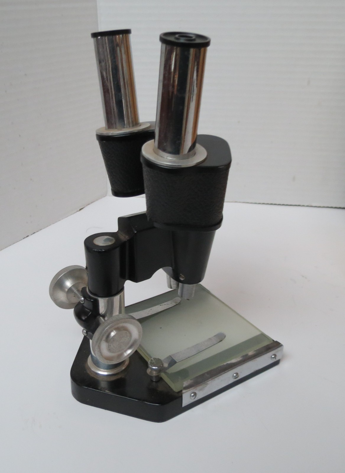Vintage Lafayette Stereo Microscope 30XW 50X in Original Wooden Box Rare!