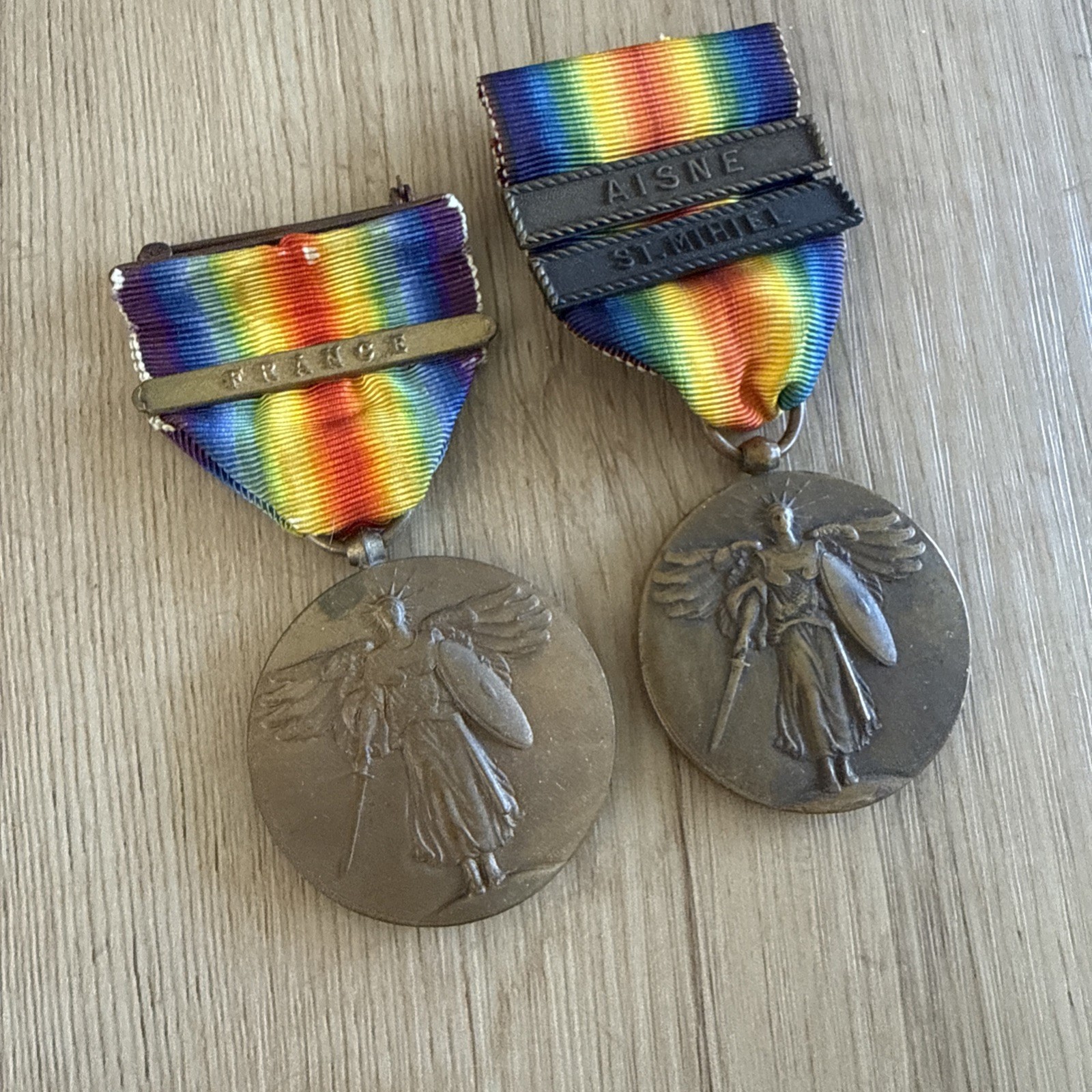 Lot of 2 WWI US Victory Medals - Aisne, St. Mihiel, France Clamps - Original
