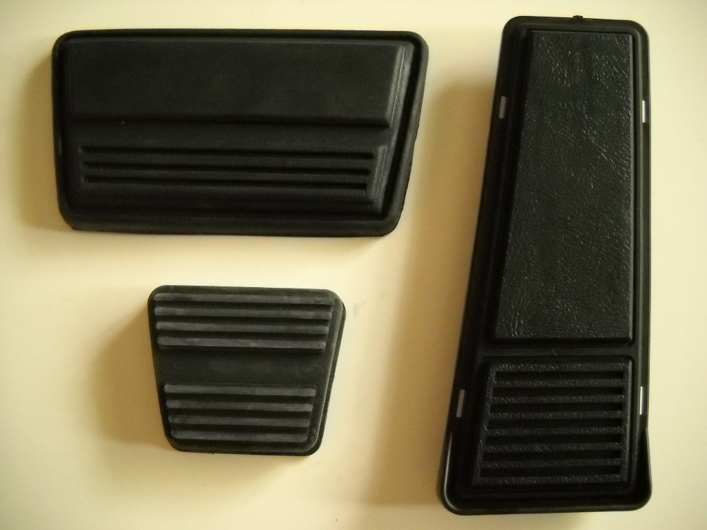 81 - 88 G-body Monte Carlo SS Grand National El Camino 3 pc pedal pad kit