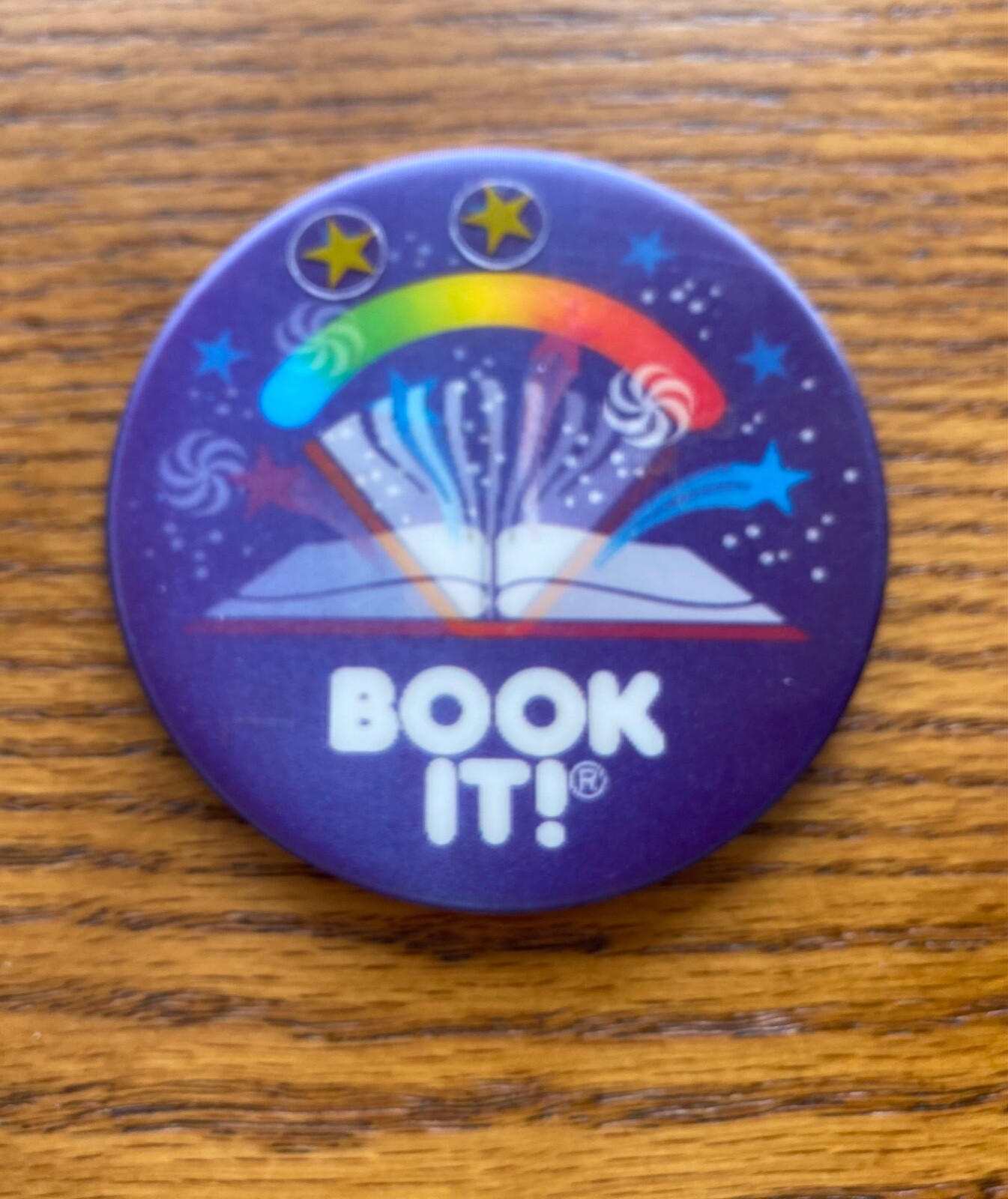 Book It Pizza Hut 1988 Button Pin Holographic Moving Image Animated Pin W/ Stars