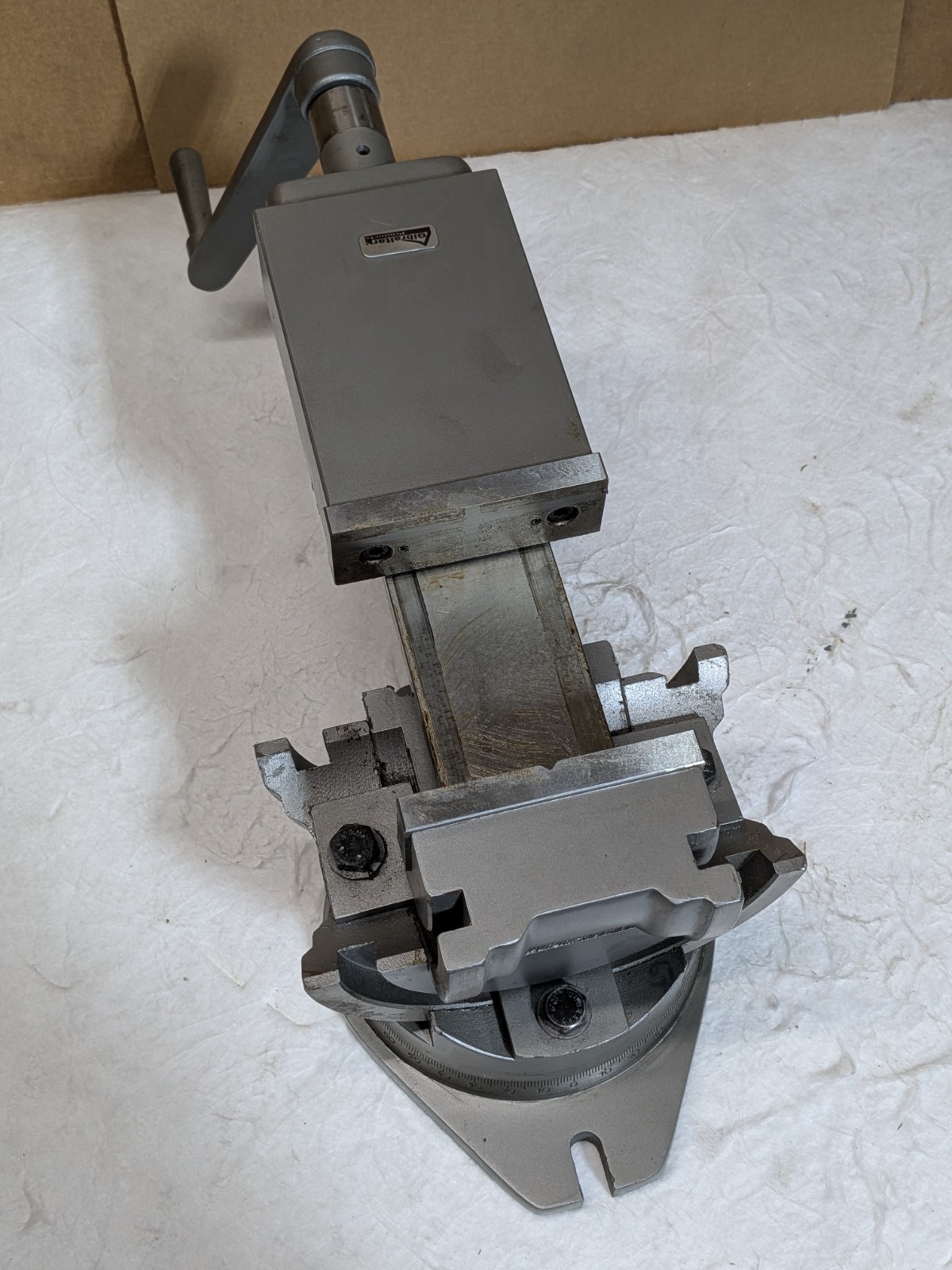 Gibraltar 3-Axis Tilting Angle Machine Vise w/ Swivel Base 4" Jaw Width 110052