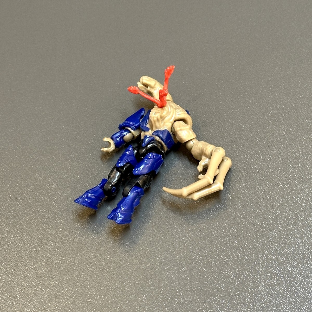 5x Rare Mega Construx Halo 2 Flood Combat Form Covenant Elite (Dark Blue) Figure