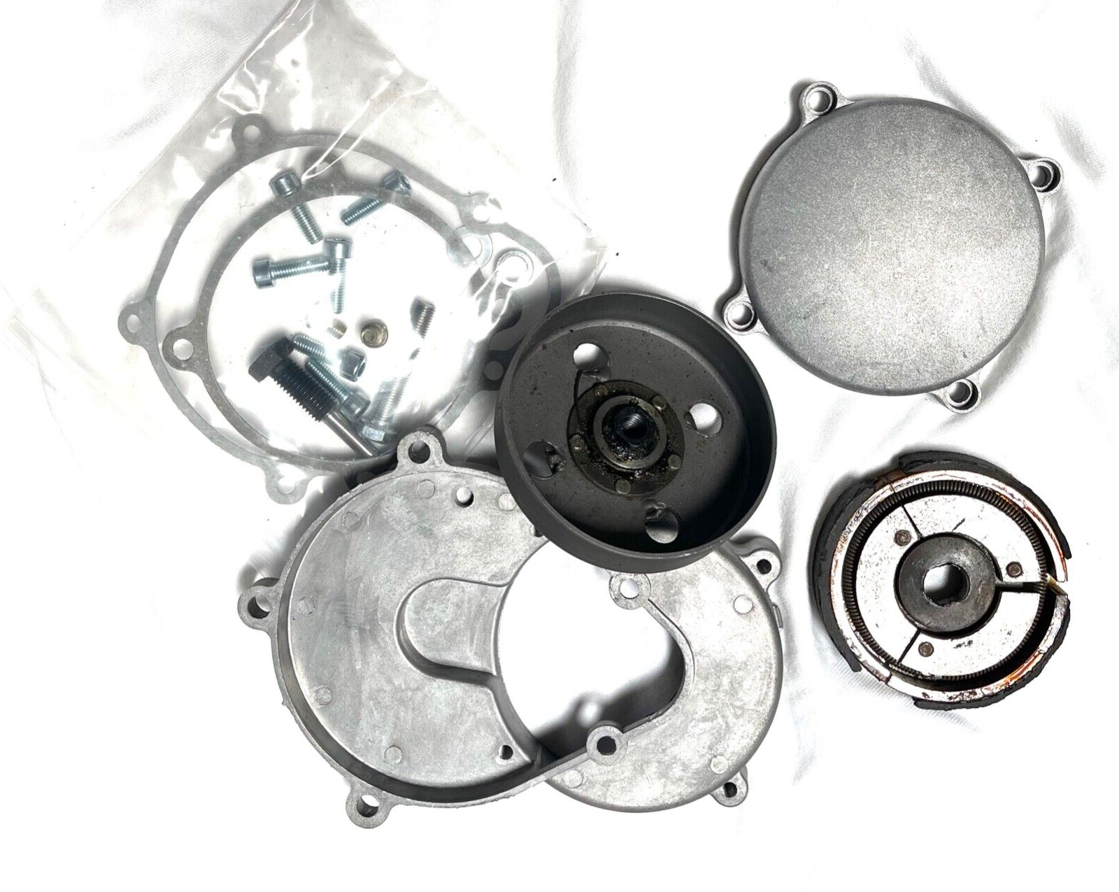 Centrifugal clutch for 80cc 100cc 2-stroke gas motorized bicycle engine