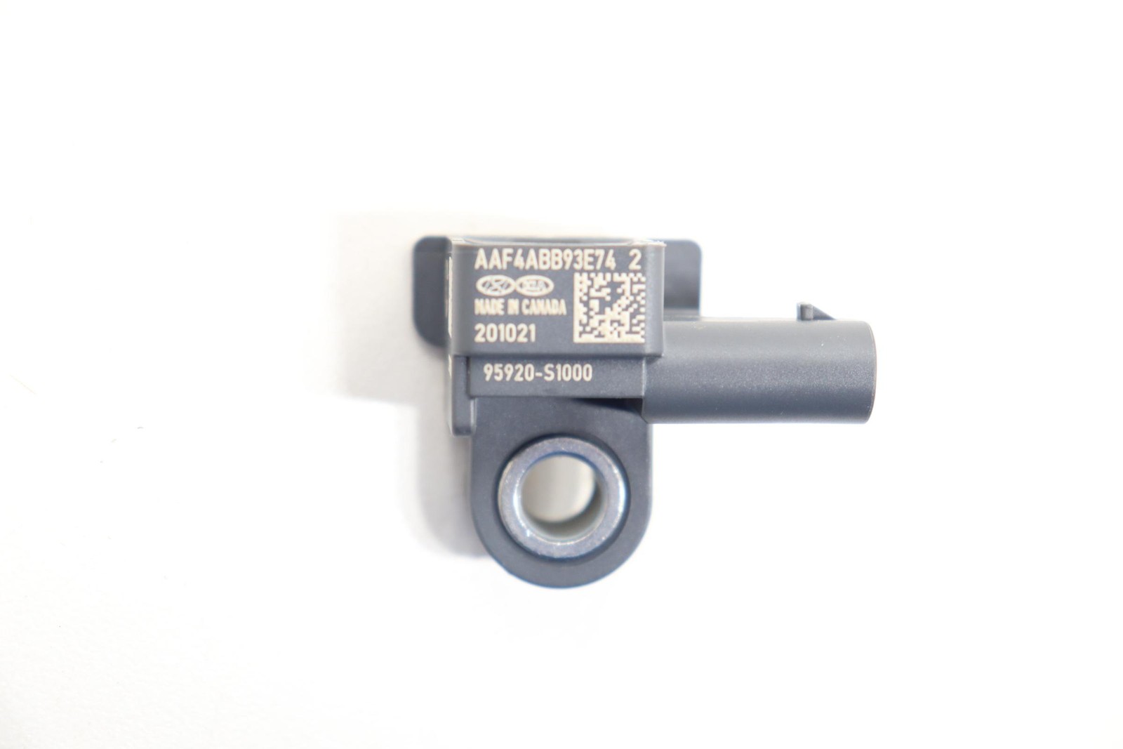 2019 - 2023 HYUNDAI SANTA FE REAR LEFT AIRBAG PRESSURE SENSOR OEM 95920S1000