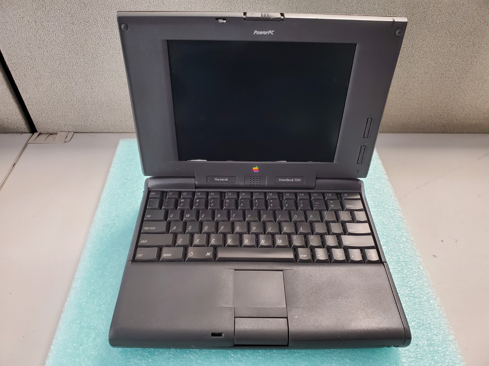 Vintage Apple Macintosh PowerBook 5300 Series *Untested* | LP333