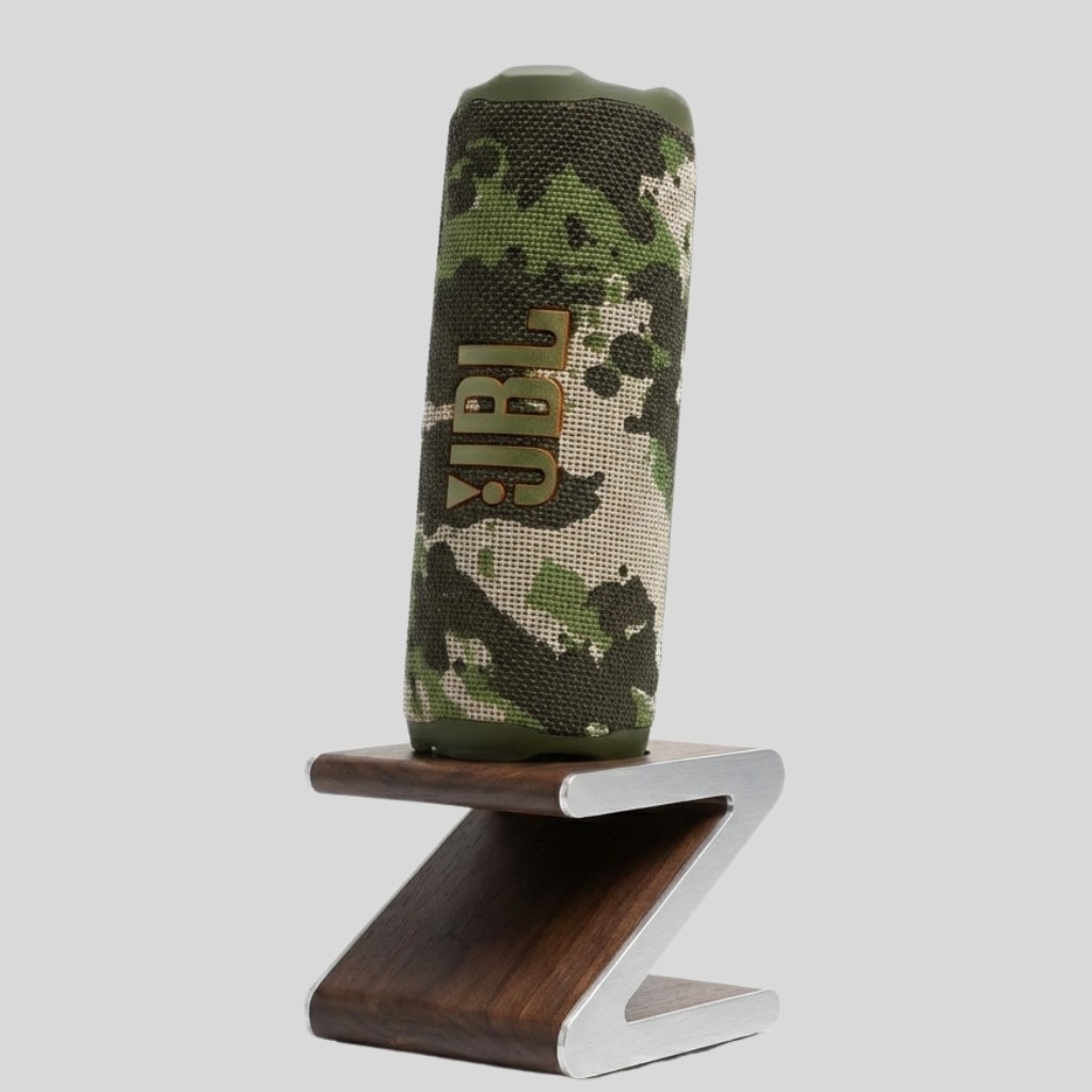 JBL Flip 7 – Durable Portable Speaker for Travel and Daily Use with all colors