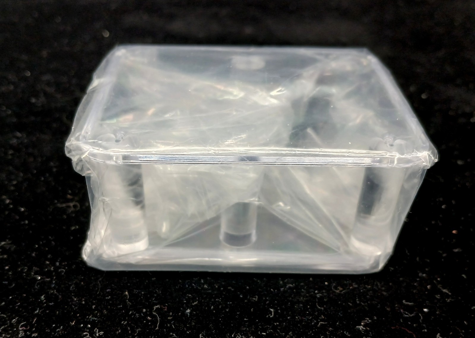 Clear Acrylic Plastic 3-Peg Rock Mineral Fossil Geode Display Stands