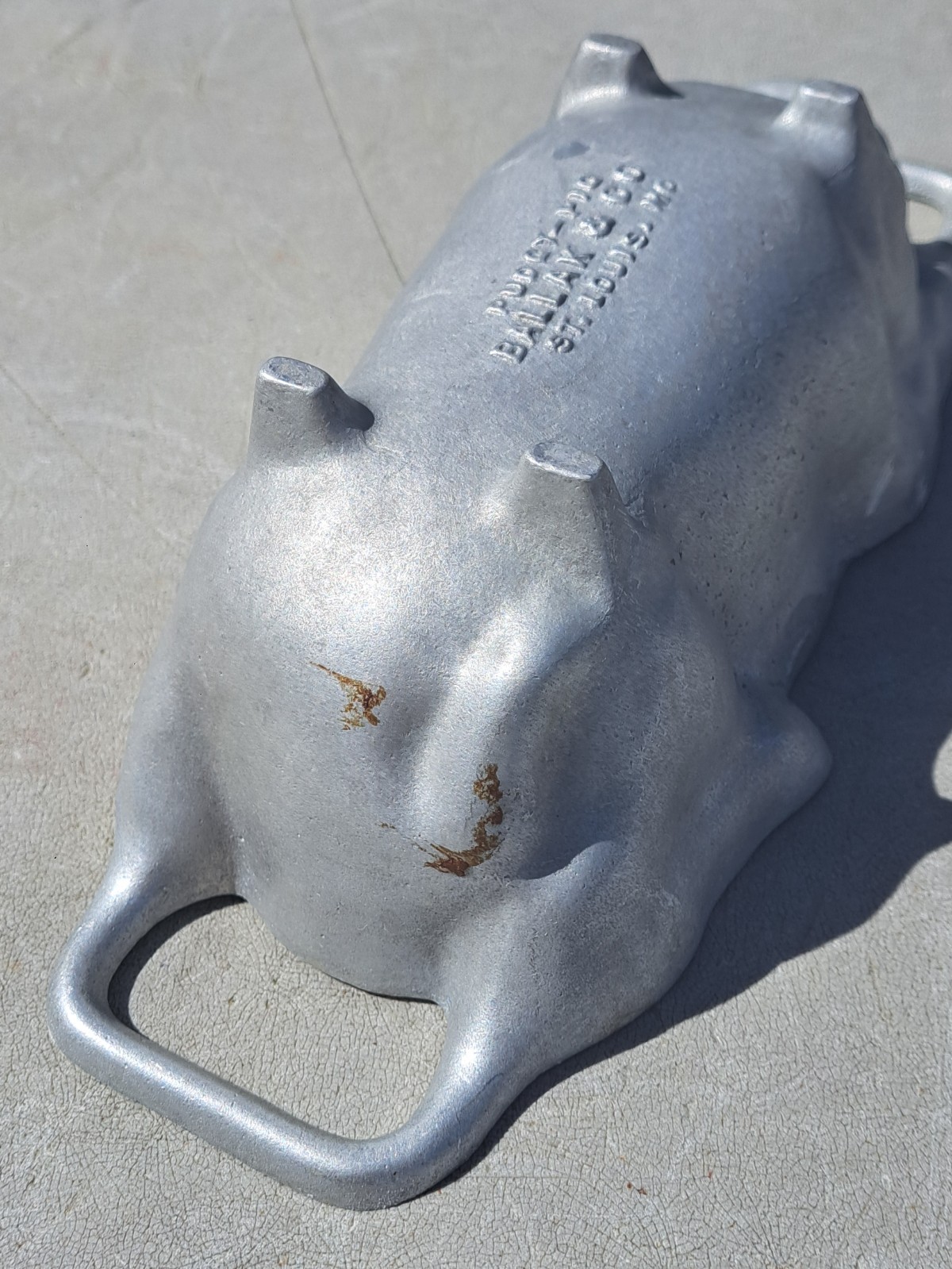 Ballak & Co Pudgy Pig cake pan vintage heavy aluminum St Louis MO