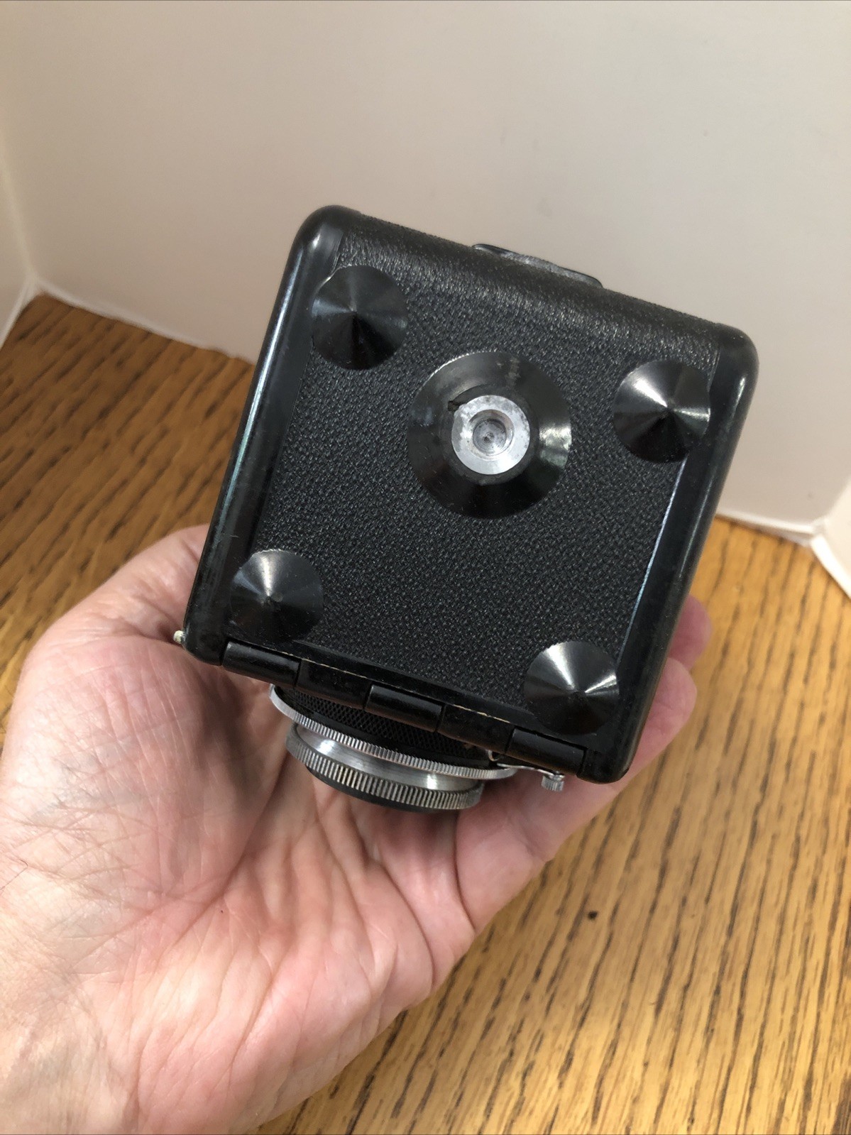 ARGUS ARGOFLEX MODEL E CAMERA W/Leather Case - 1940’s vintage 75mm For Parts