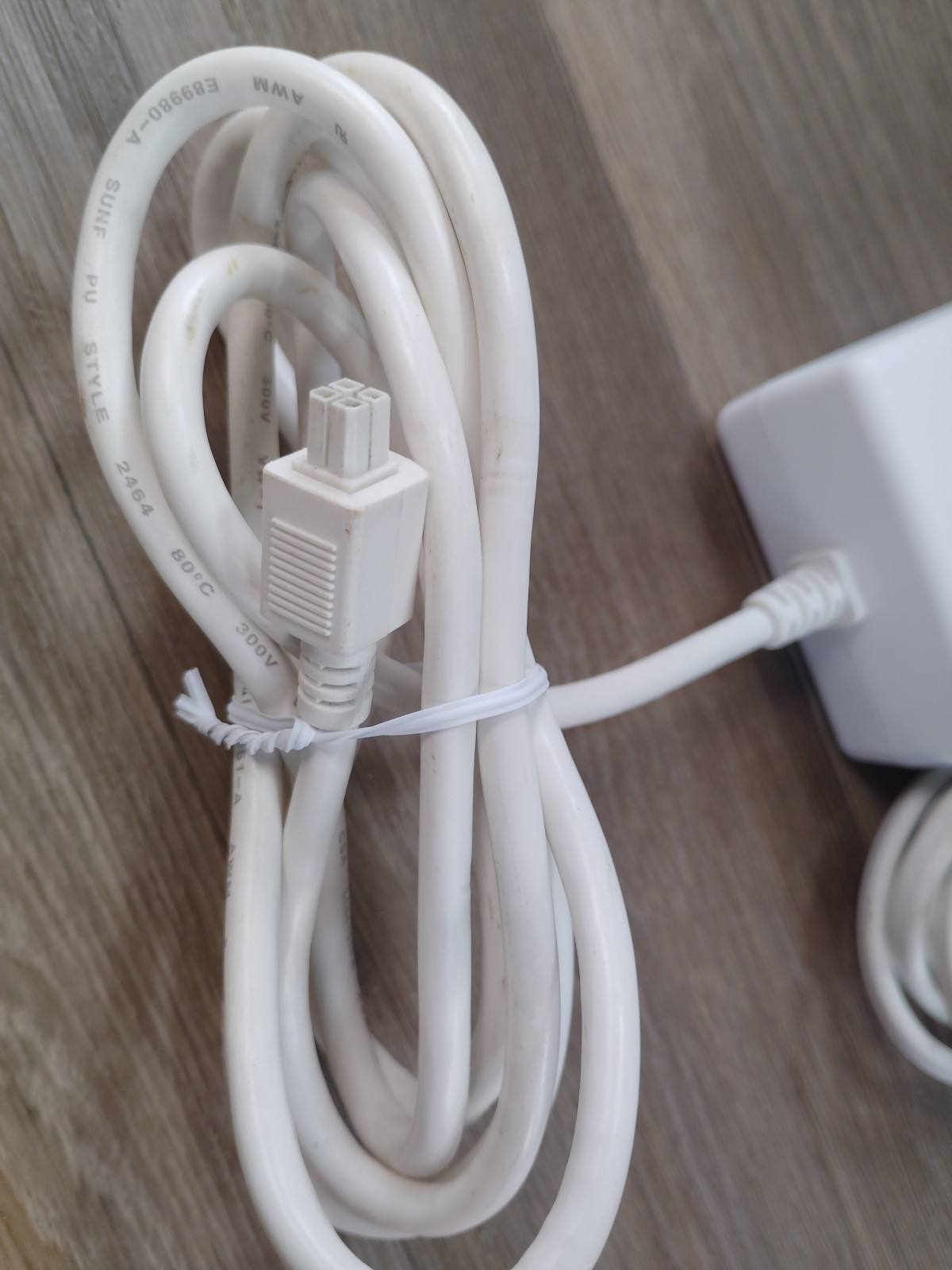 Bose Switching Power Supply Model PSM36W-208 +18V 1A WHITE