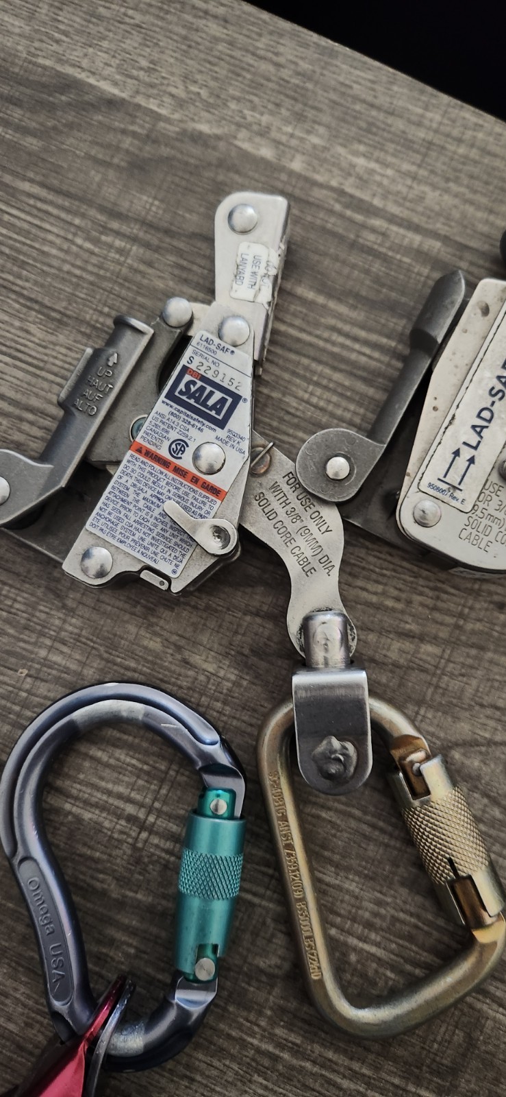 DBI Sala Lad Safe X3 Detachable Cable Ladder for Travel All Items Pictured Incl.