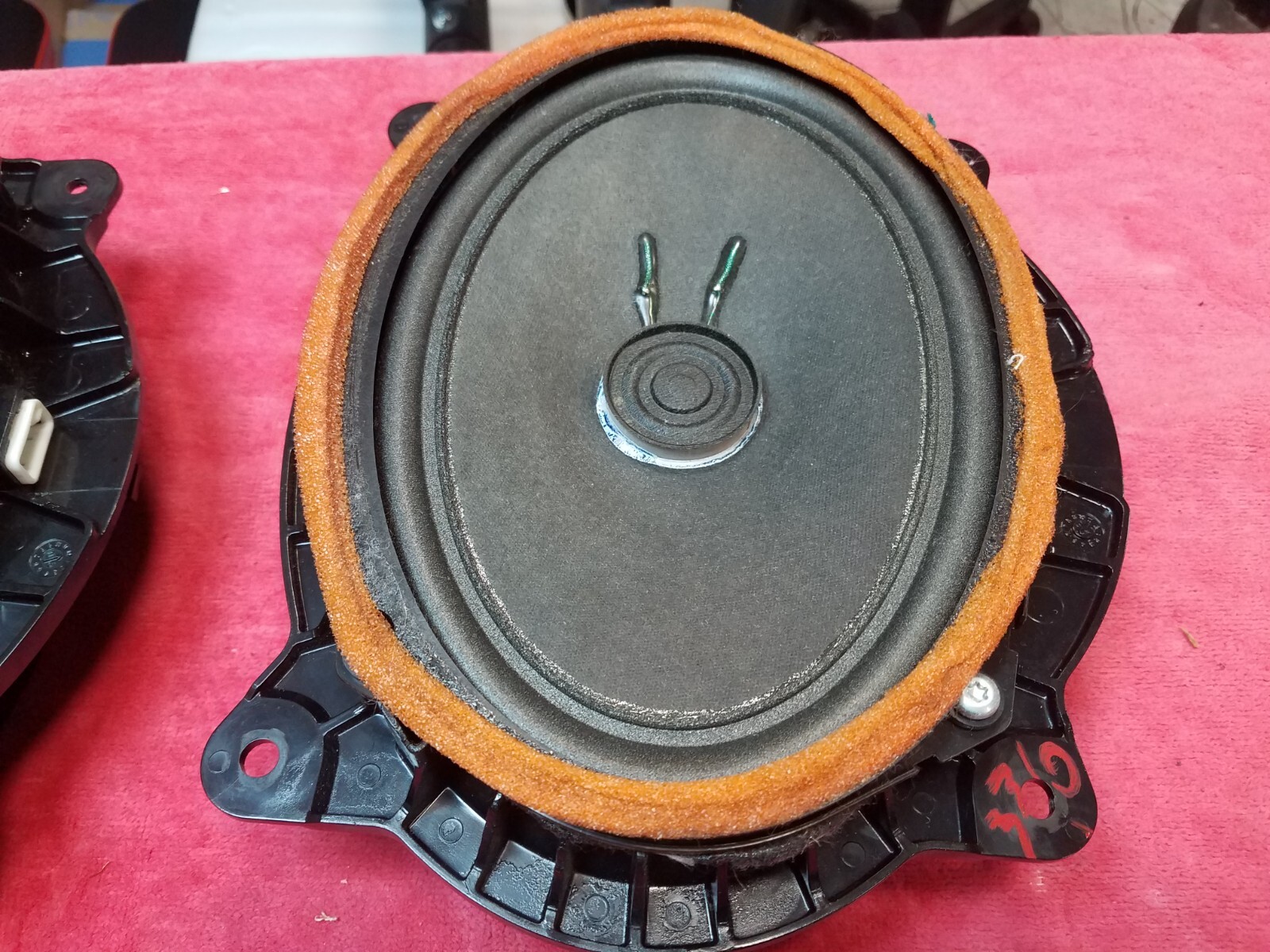 2007-2011 TOYOTA CAMRY JBL SPEAKER FRONT R&L 86160-0WE90