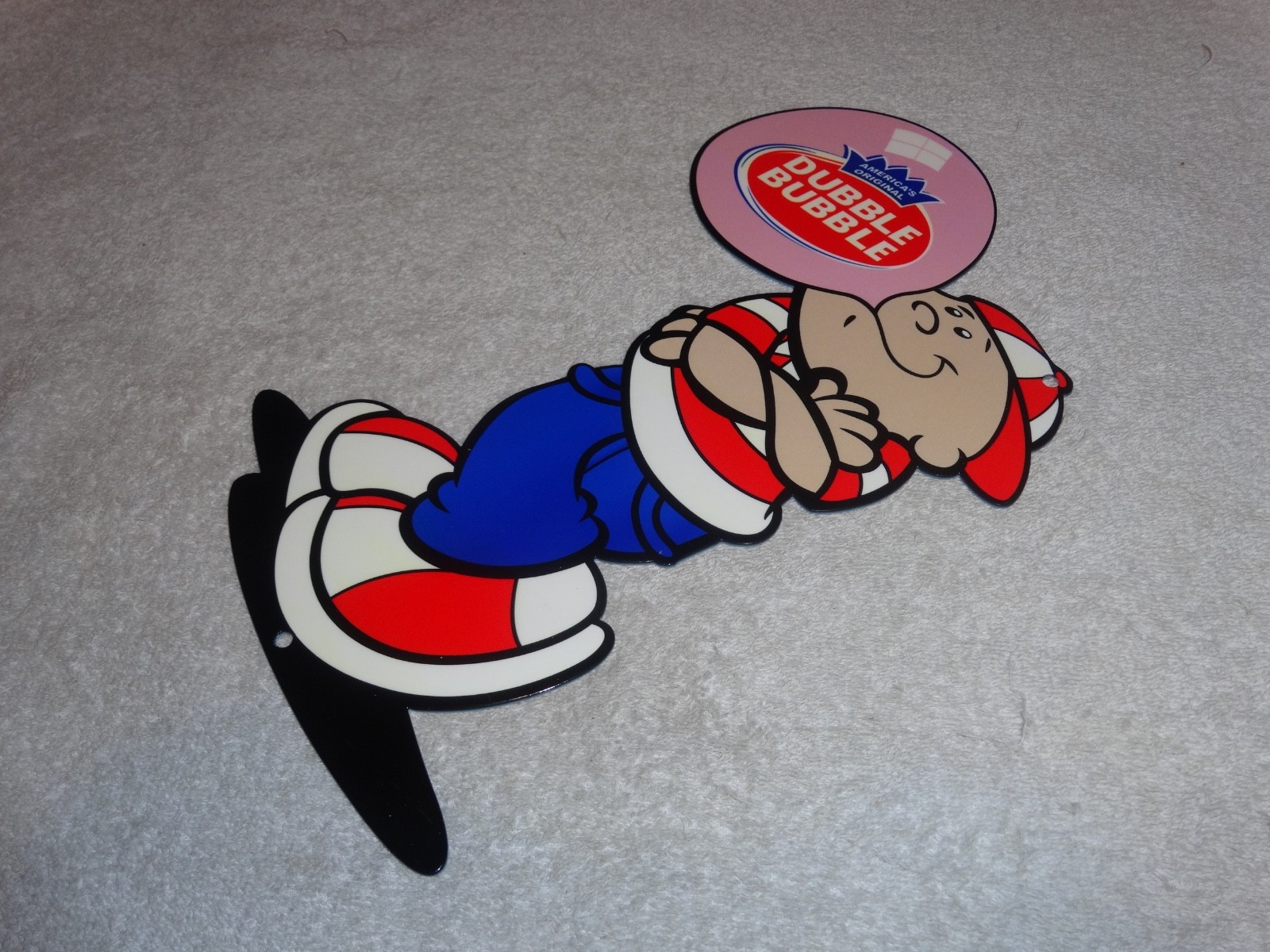 VINTAGE DUBBLE BUBBLE BOY BLOWING FLEER CHEWING GUM 10" METAL GASOLINE OIL SIGN!