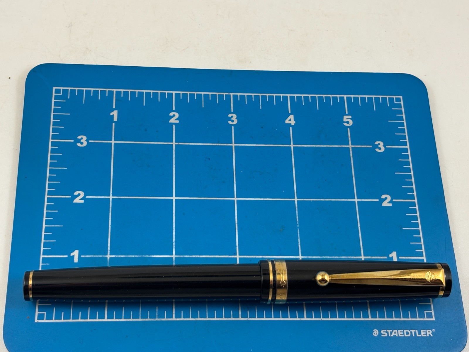 Judd's New Old Stock 90’s Wing Sung 590 Large Big Oversize Fountain Pen