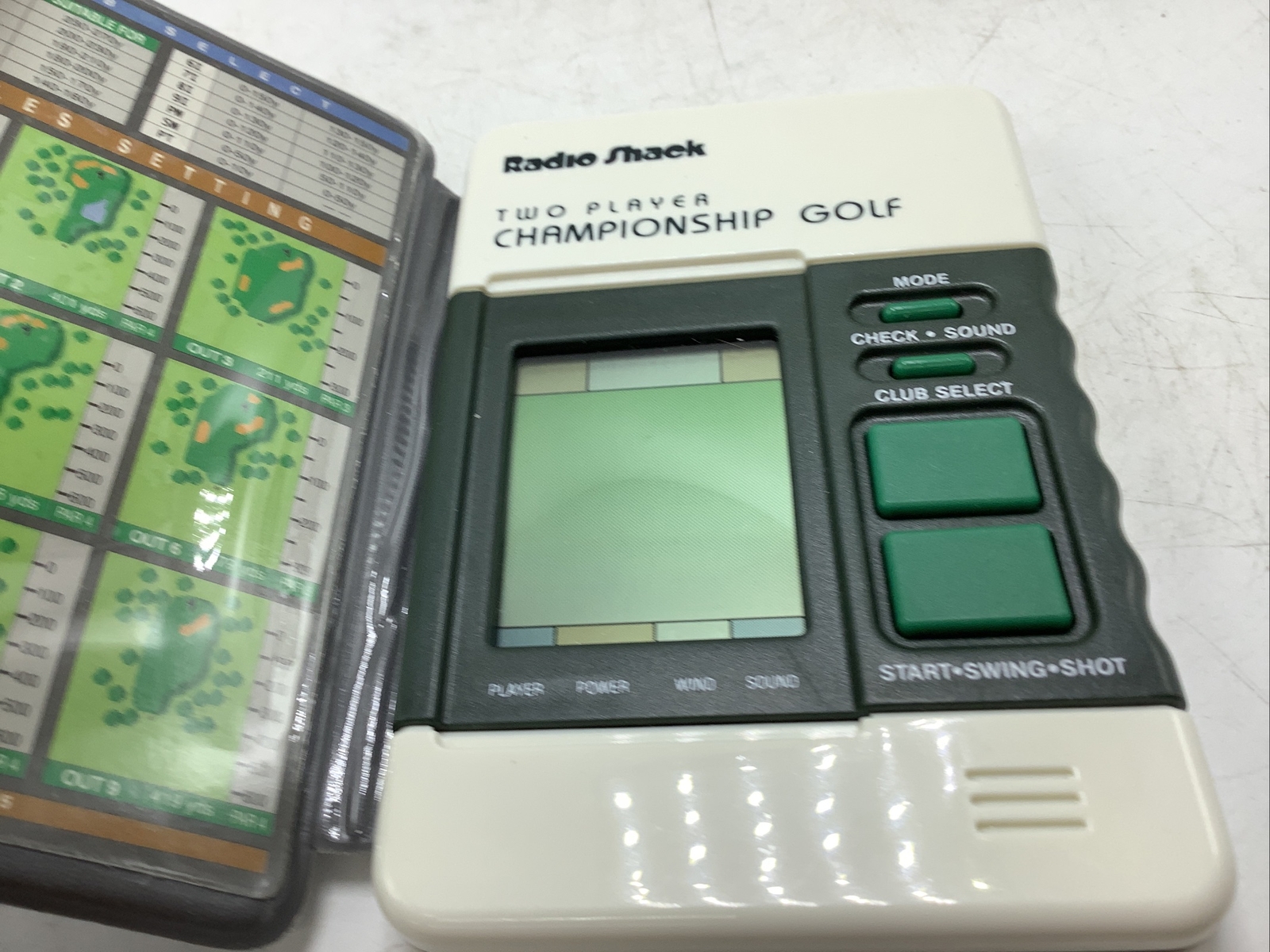 RADIO SHACK handheld 2-Player Championship Golf electronic game 18 holes LED