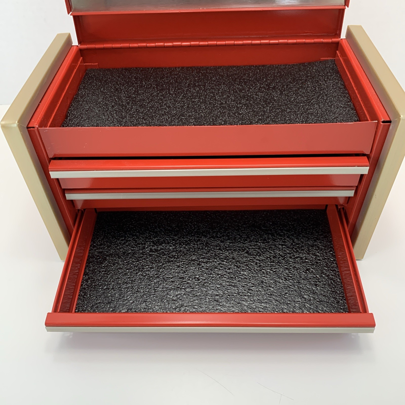 Snap-On Minature Tool Box Cabinet Top